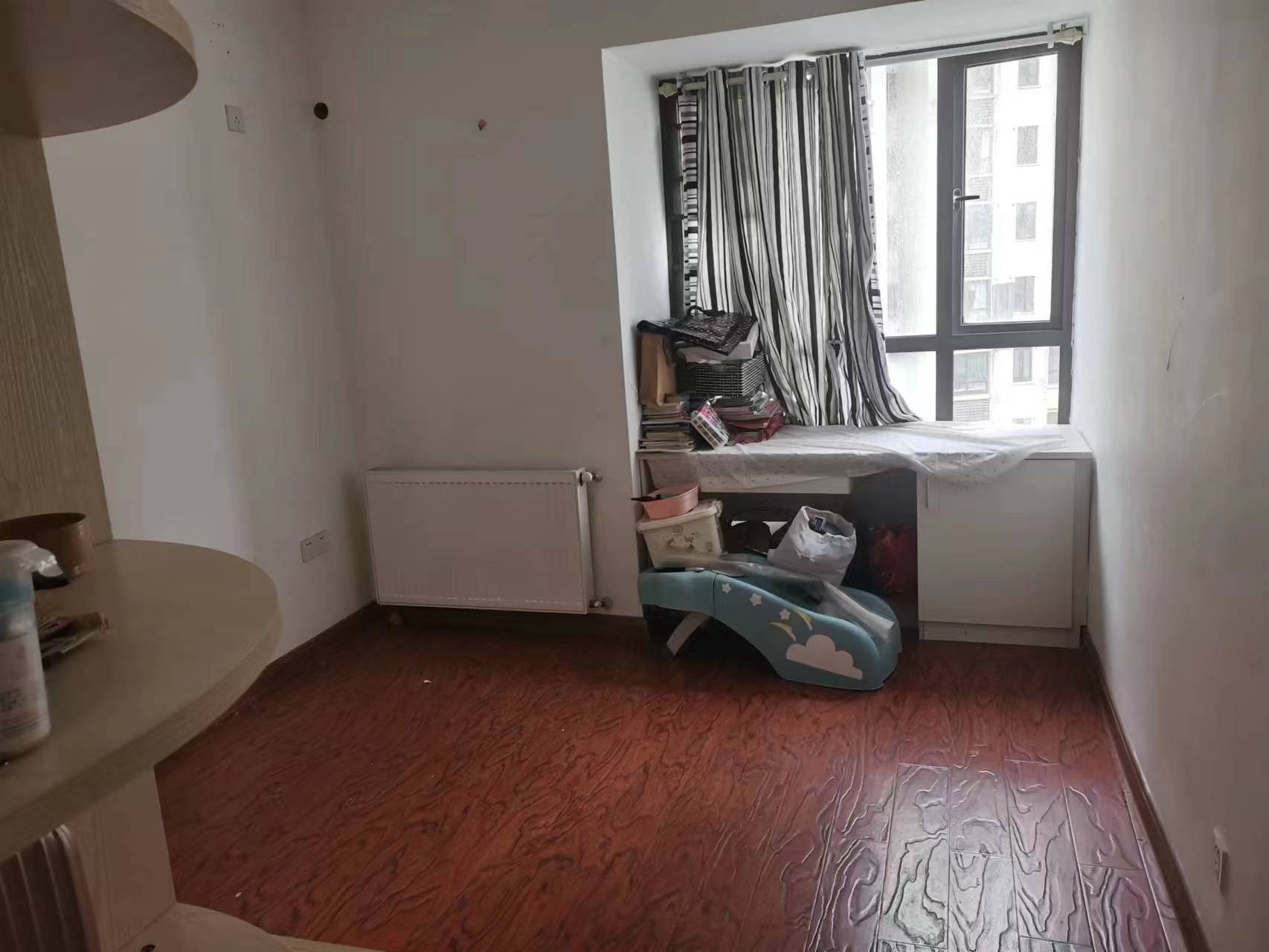 曼哈顿花园 2室2厅1卫 48.0万 曼哈顿花园 2室2厅1卫 48.0万室内图