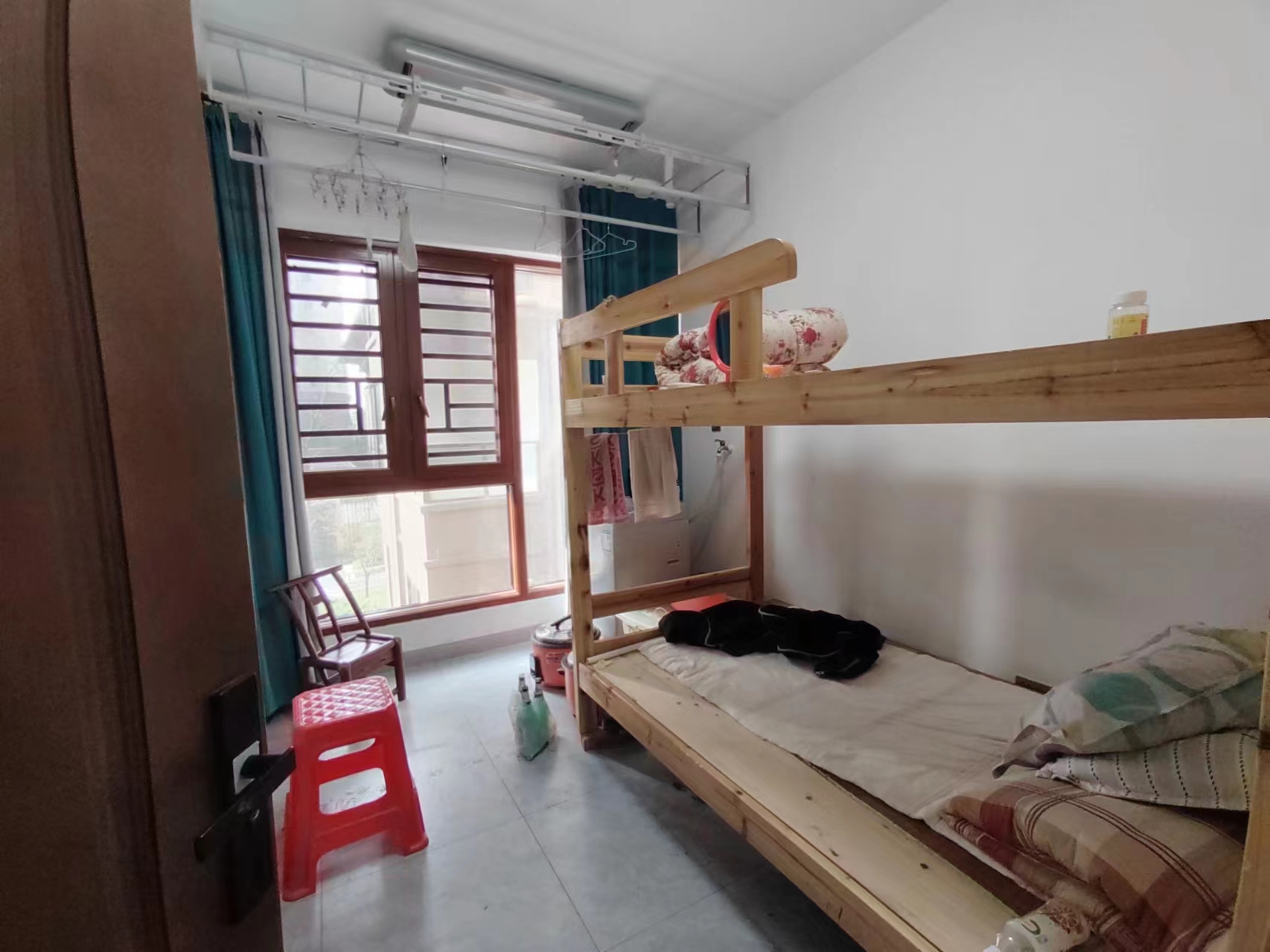 金轮津桥华府 3室2厅2卫 92.00万 金轮津桥华府 3室2厅2卫 92.00万室内图