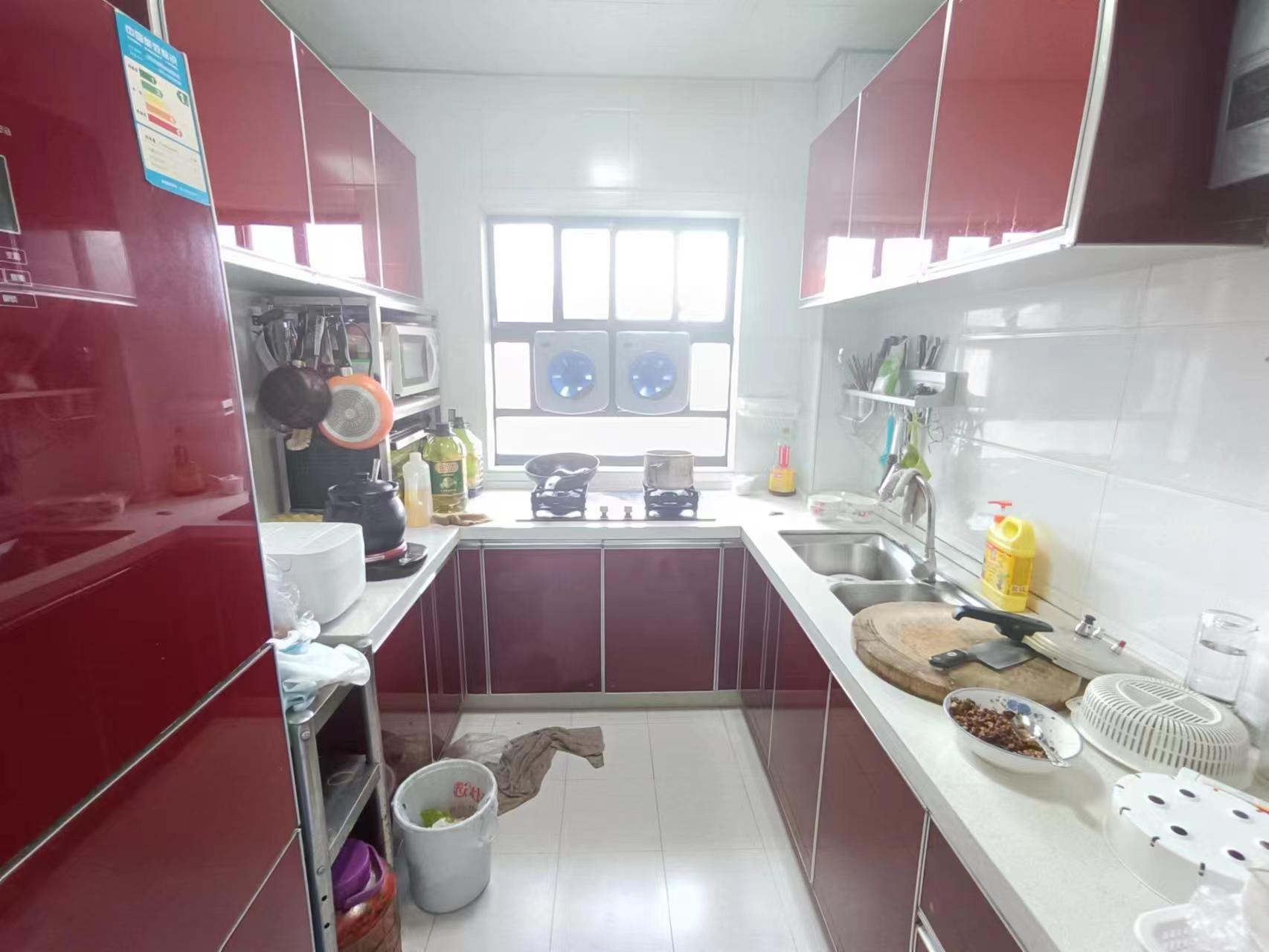 九天国际散盘  6室3厅3卫   55.80万 九天国际散盘  6室3厅3卫   55.80万室内图