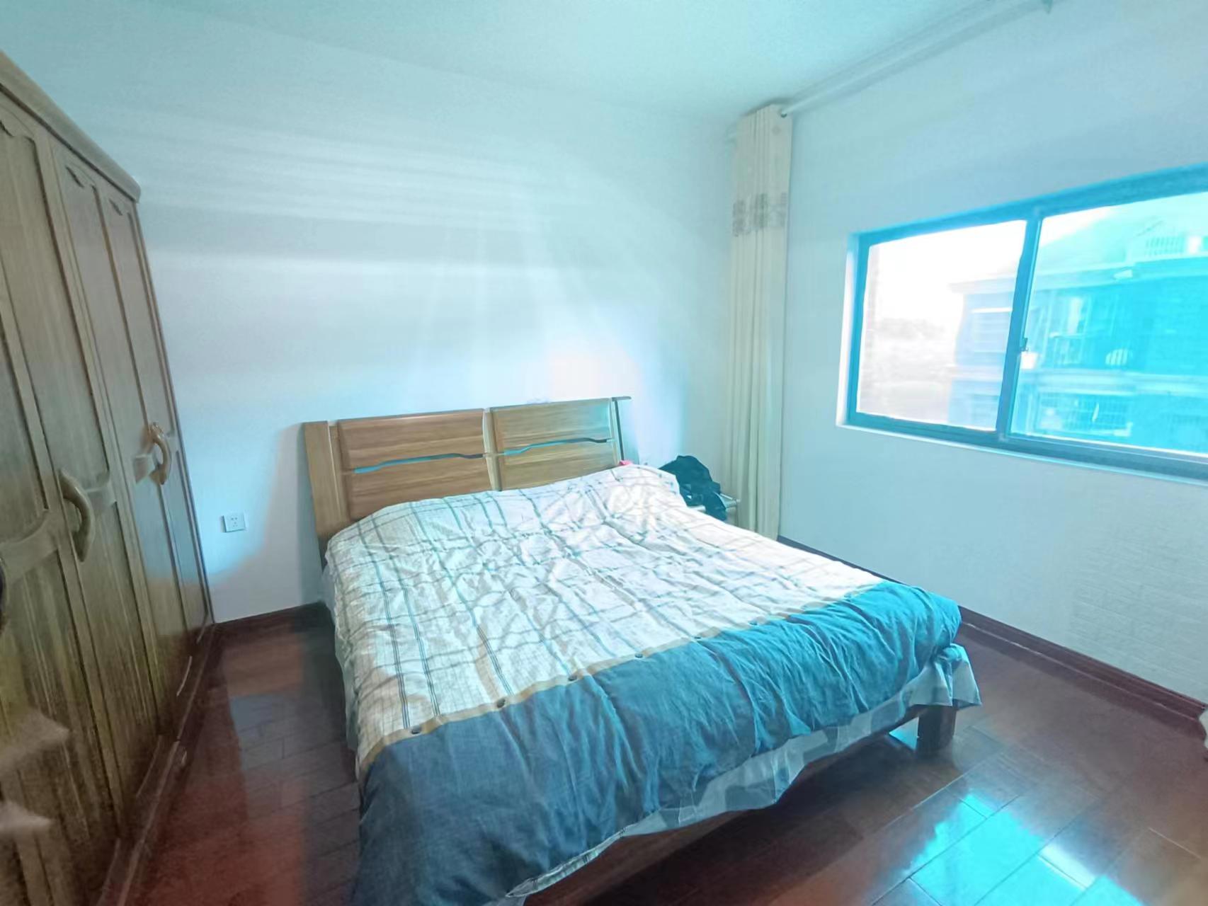 九天国际散盘  6室3厅3卫   55.80万 九天国际散盘  6室3厅3卫   55.80万室内图