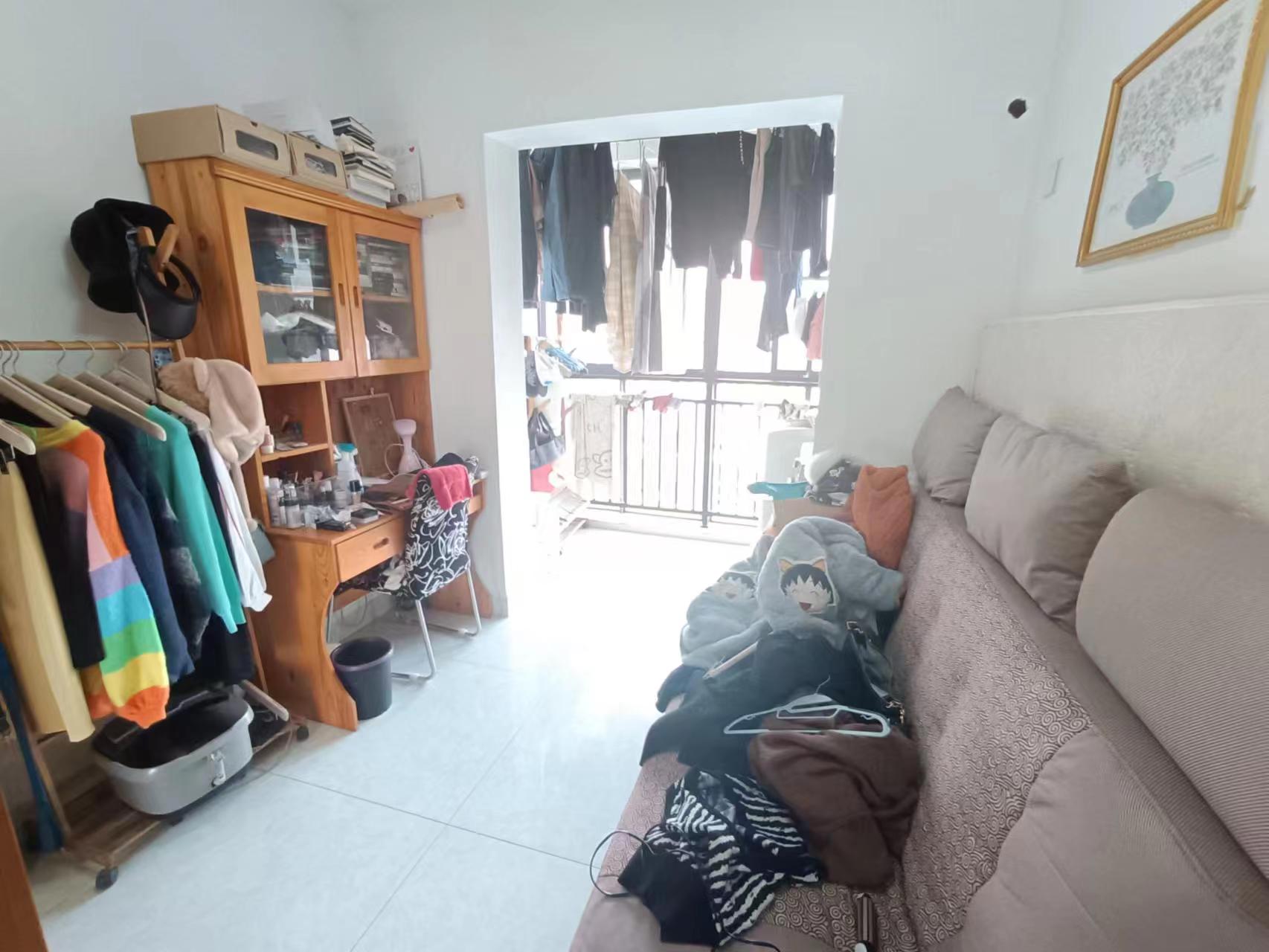 九天国际散盘  6室3厅3卫   55.80万 九天国际散盘  6室3厅3卫   55.80万室内图