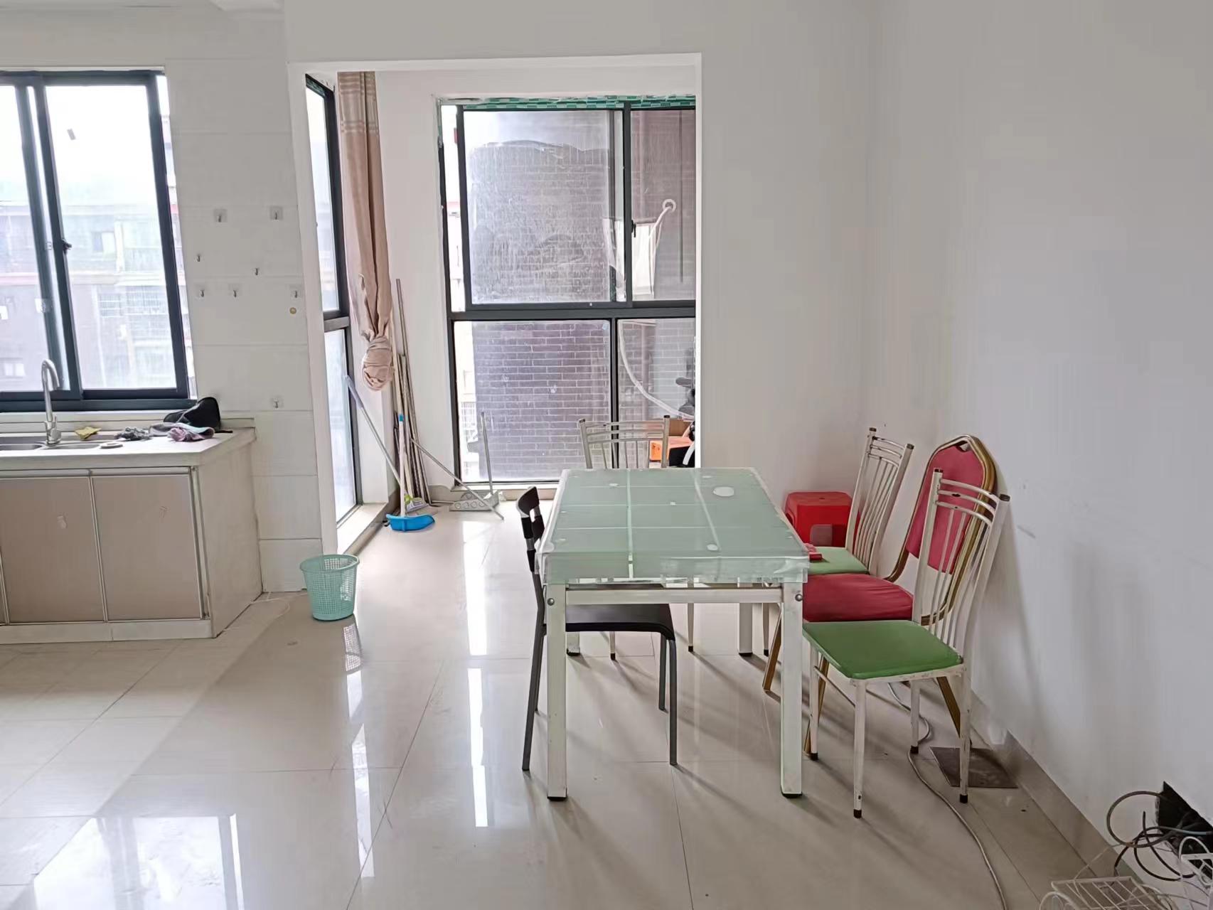 顺鑫佳园 3室2厅1卫 56.00万 顺鑫佳园 3室2厅1卫 56.00万室内图