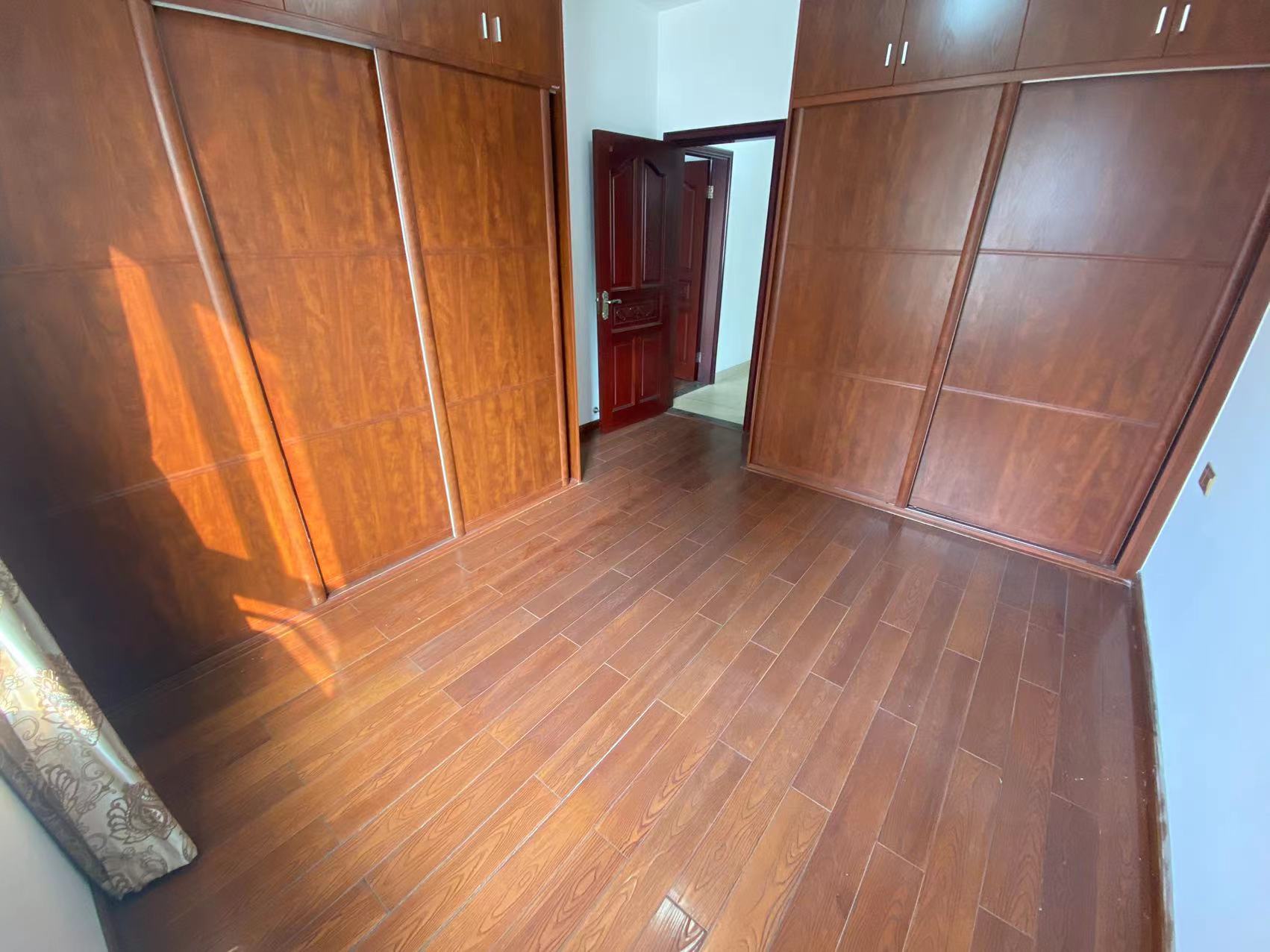 尚格名城花好悦园4期 2室2厅1卫 52.0万 尚格名城花好悦园4期 2室2厅1卫 52.0万室内图