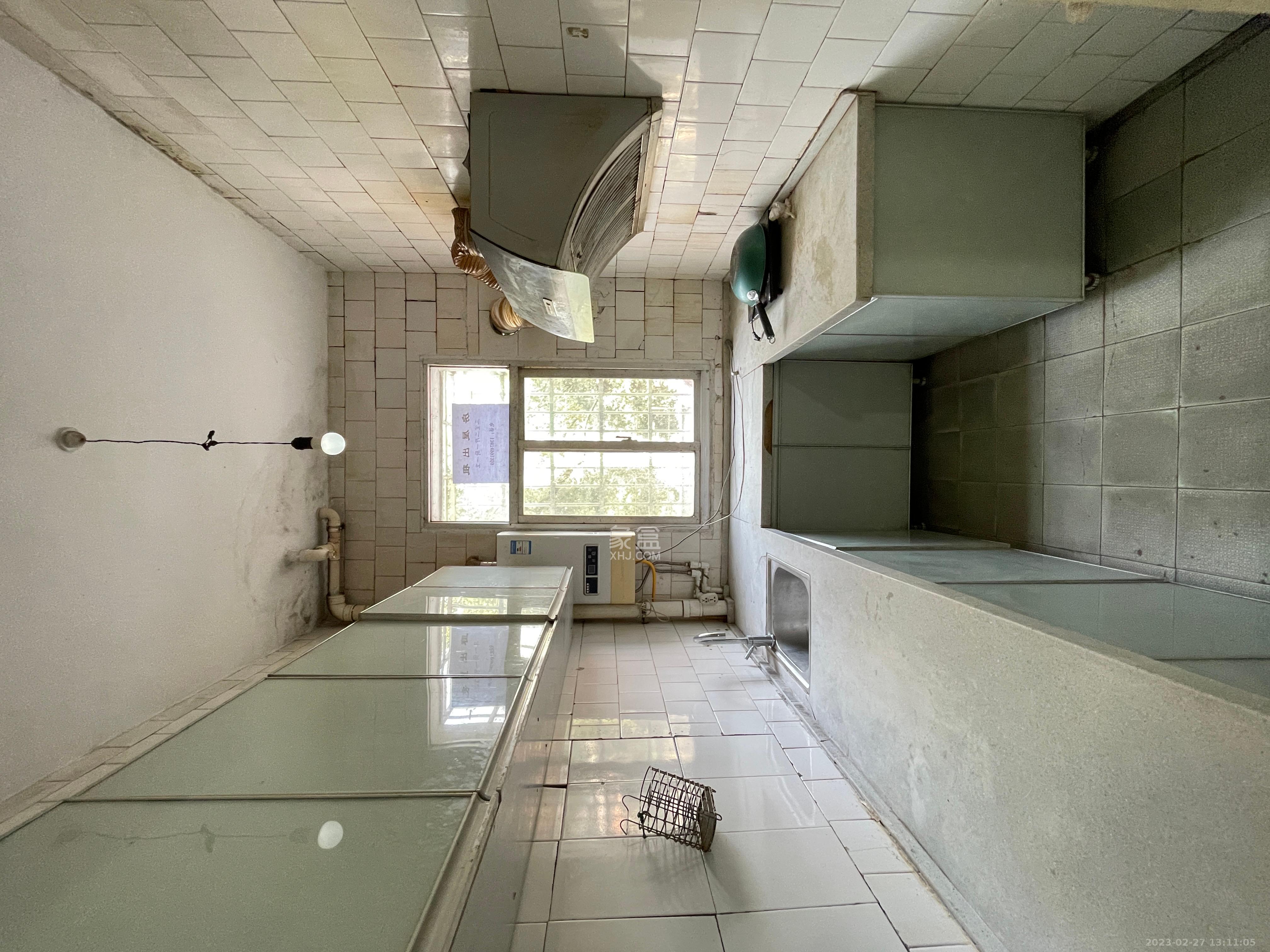 林科大教师单位房  3室2厅1卫    2300.0元/月室内图