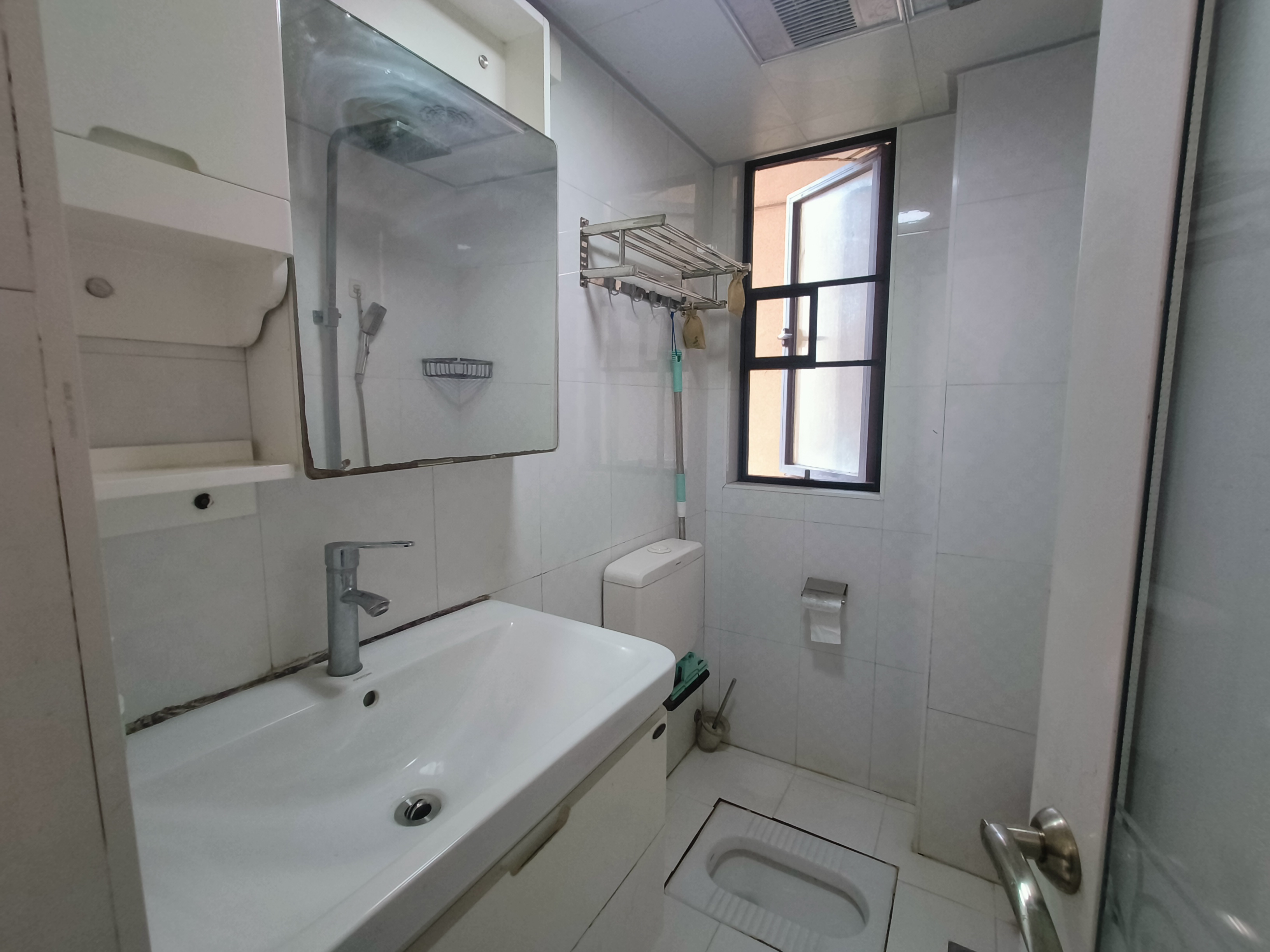 华晨御园  2室2厅1卫    53.8万 华晨御园  2室2厅1卫    53.8万室内图