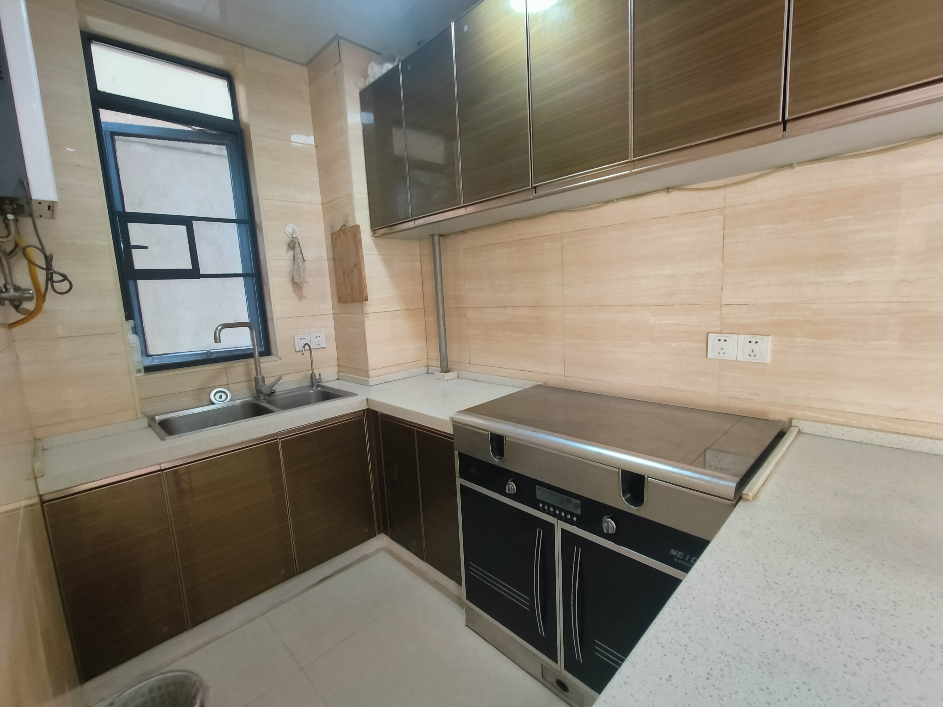 华晨御园  2室2厅1卫    53.8万 华晨御园  2室2厅1卫    53.8万室内图