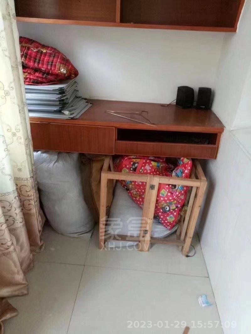 新苑小区红旗中路44号 2室2厅1卫 22.0万 新苑小区红旗中路44号 2室2厅1卫 22.0万室内图