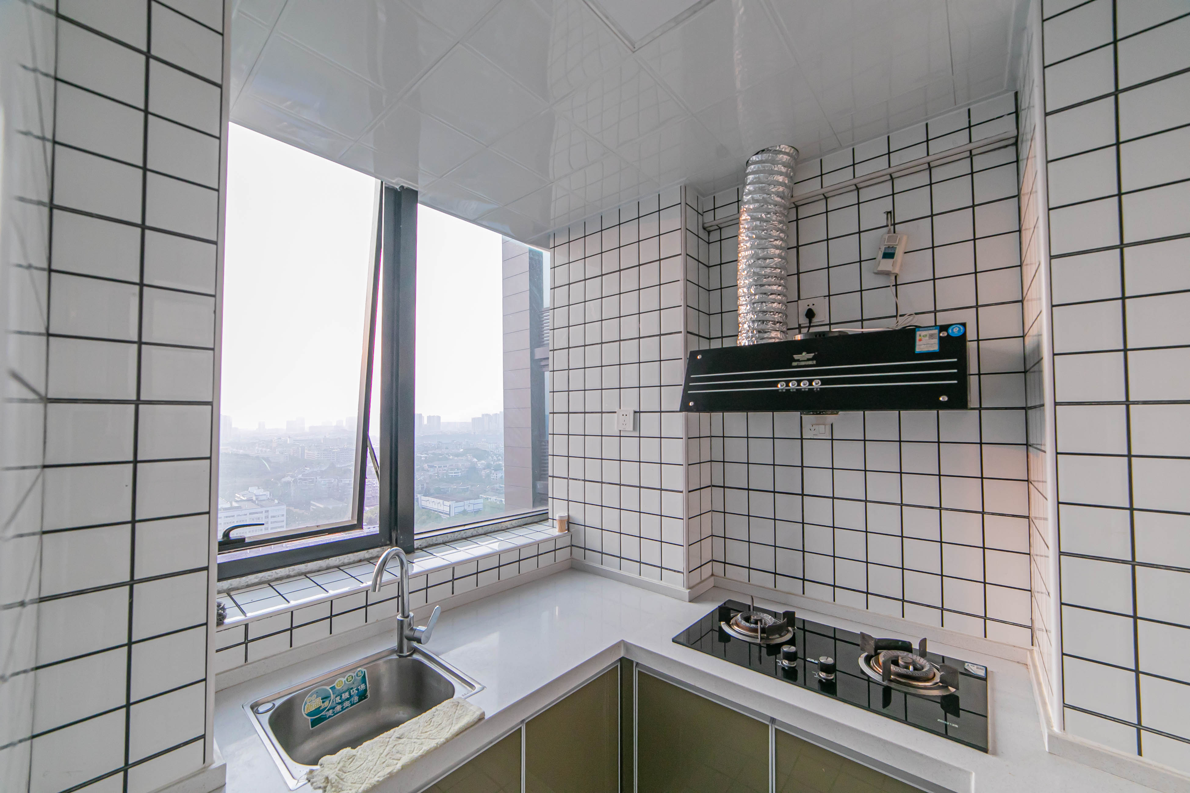 未来漫城 1室1厅1卫 28.00万 未来漫城 1室1厅1卫 28.00万厨房