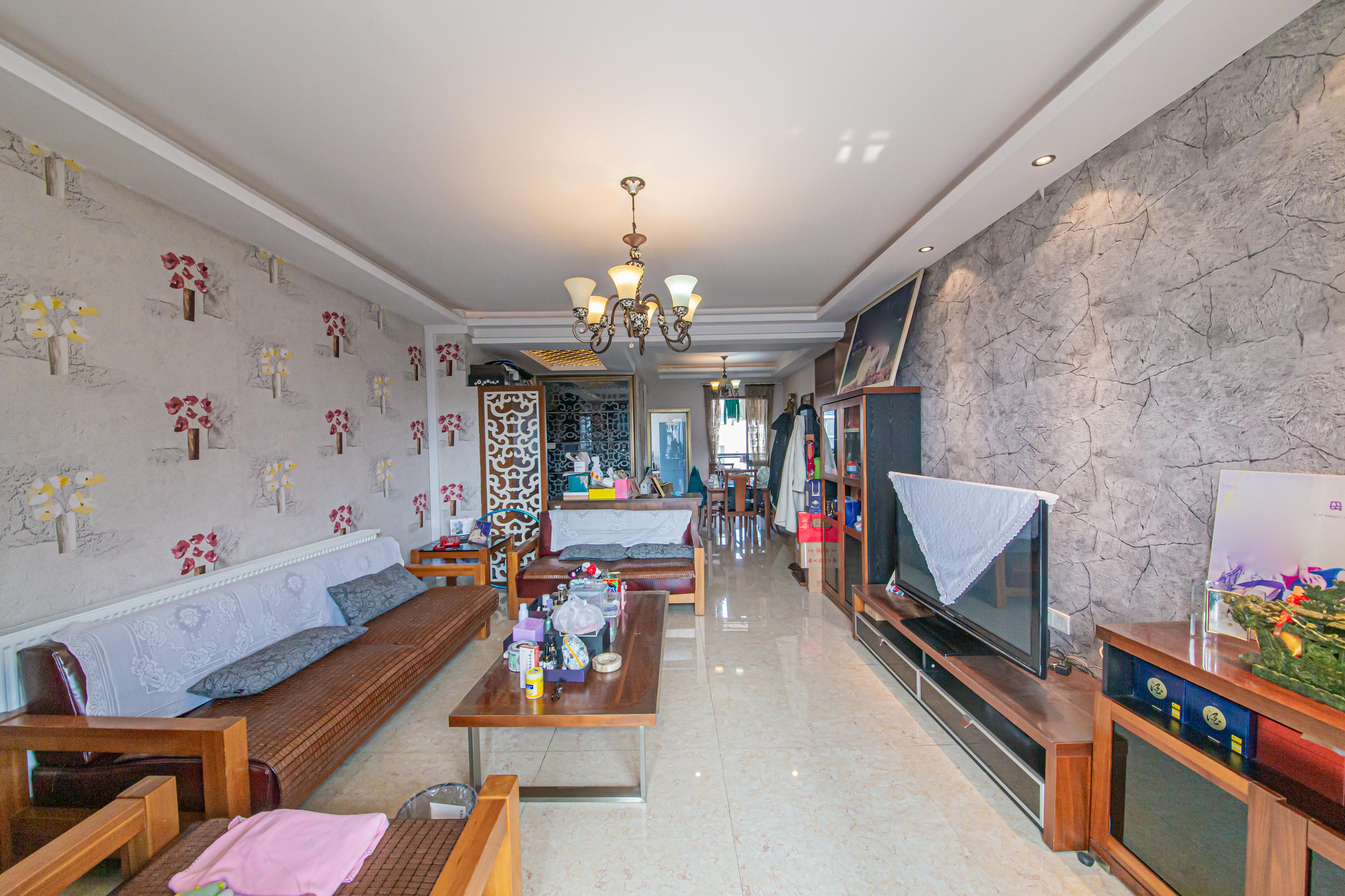 博林金谷  3室2厅2卫   139.80万 博林金谷  3室2厅2卫   139.80万