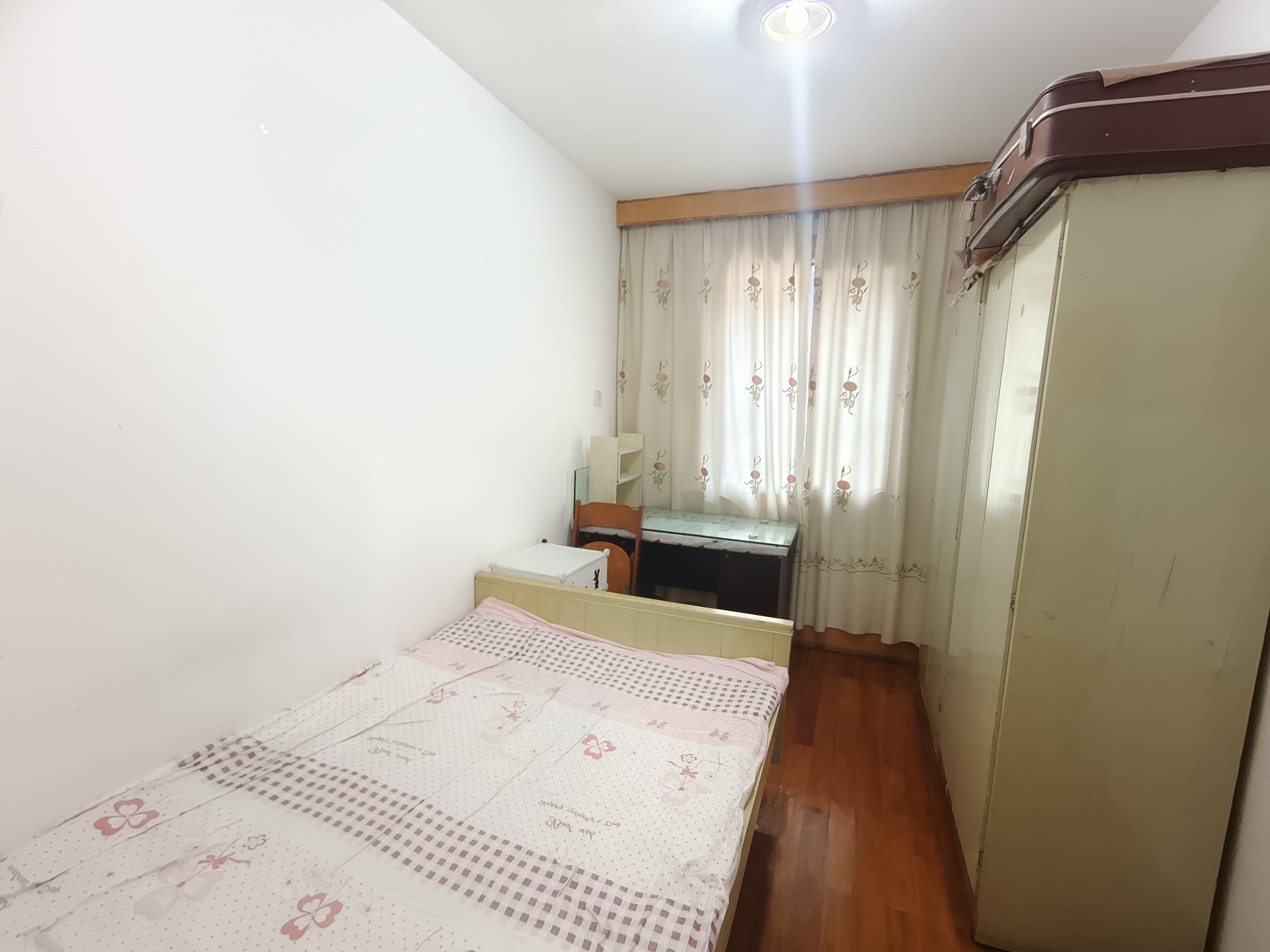 东苑小区  3室2厅1卫   30.80万室内图