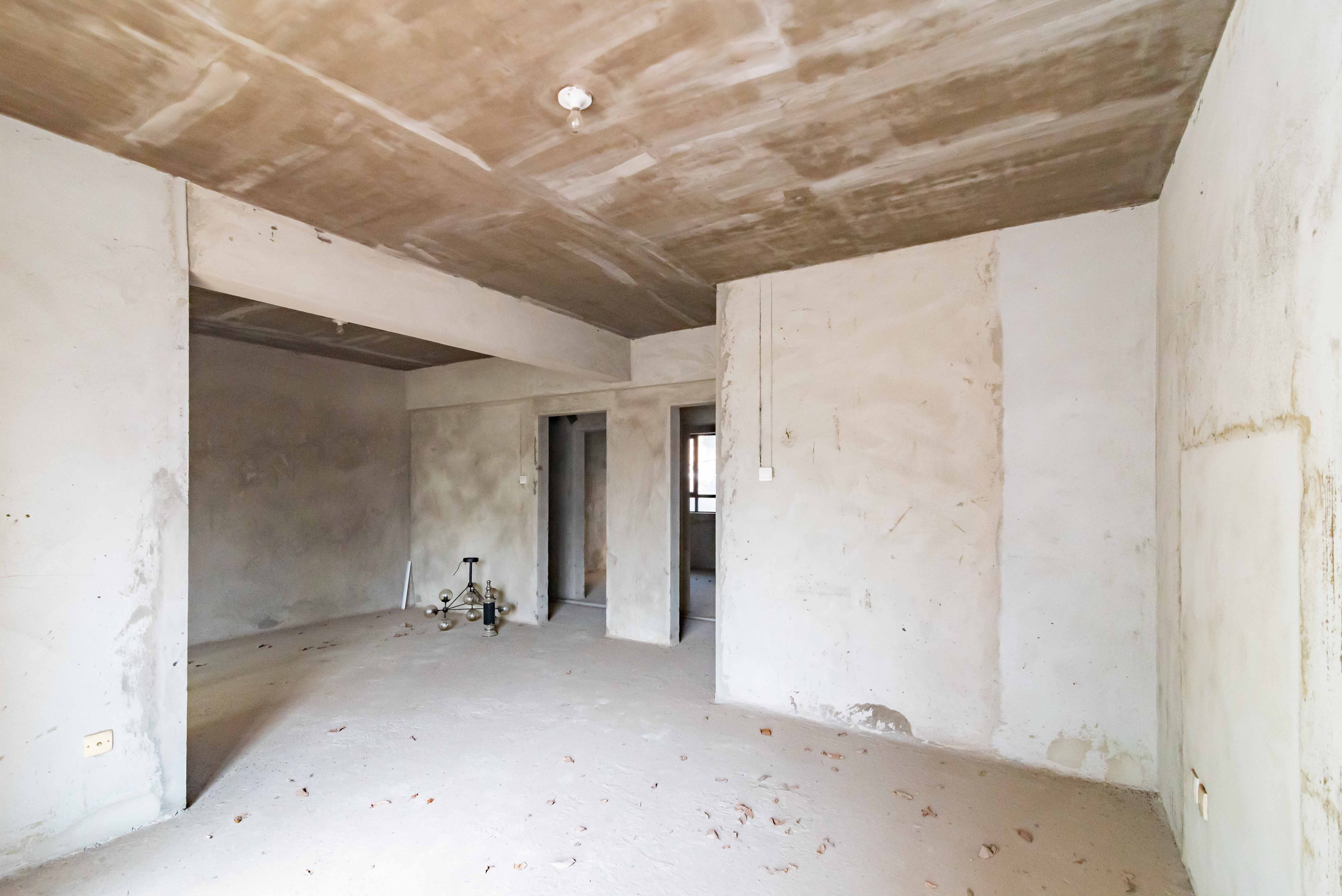 长大卧琥 4室2厅2卫 130.00万 长大卧琥 4室2厅2卫 130.00万卧室