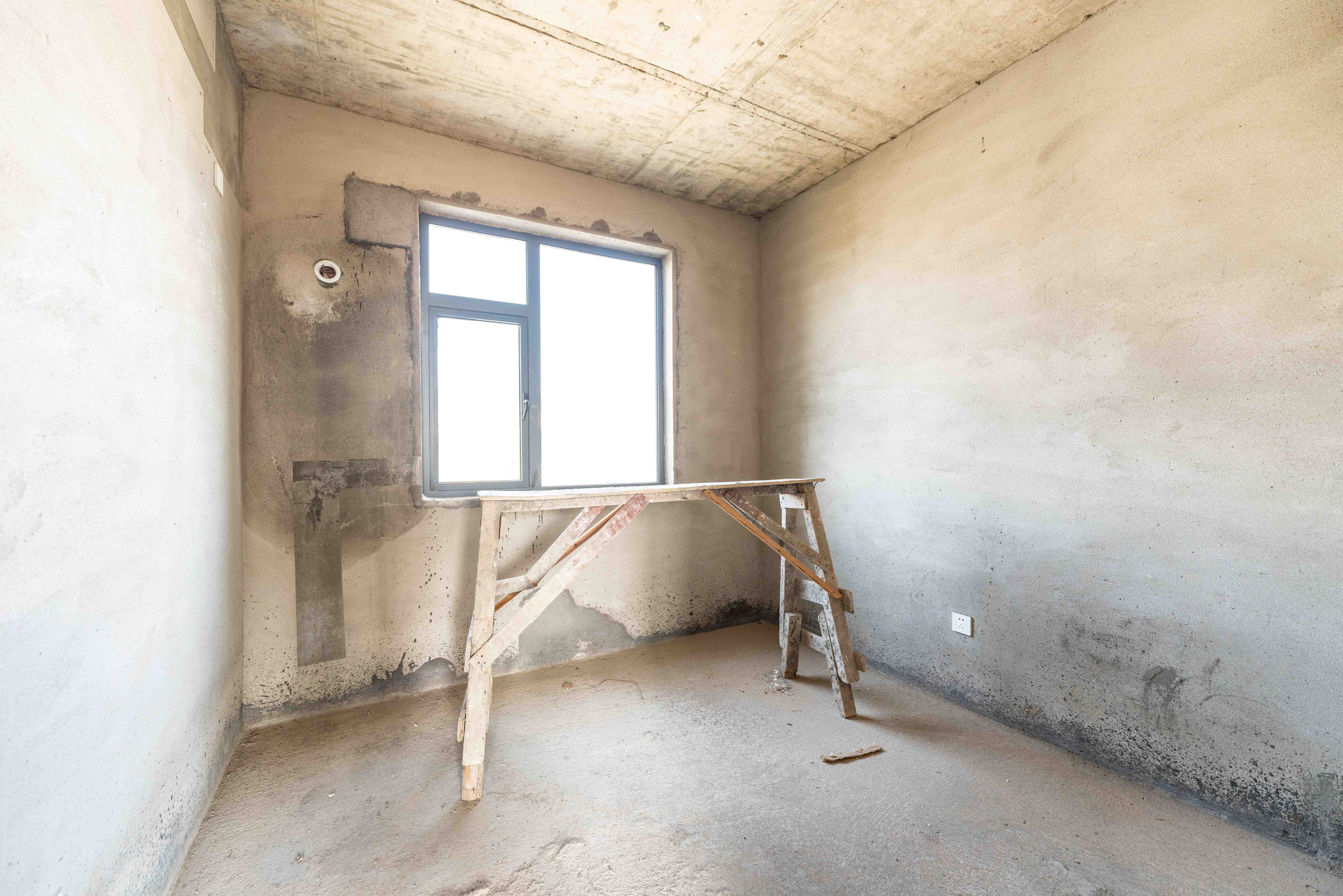 五矿万境蓝山  4室2厅2卫    180.0万卧室