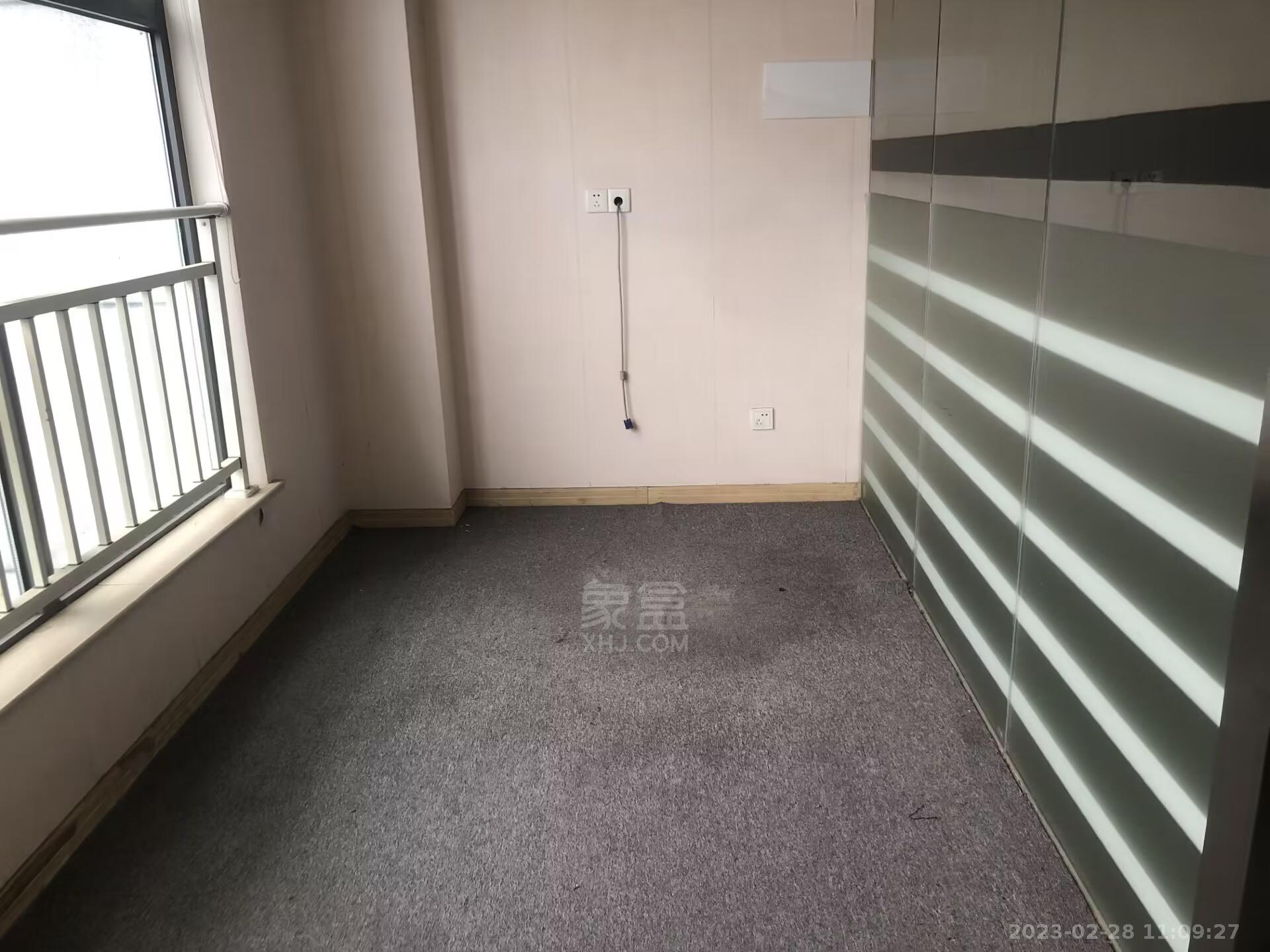 华尔兹  1室1厅1卫   1800.00元/月室内图