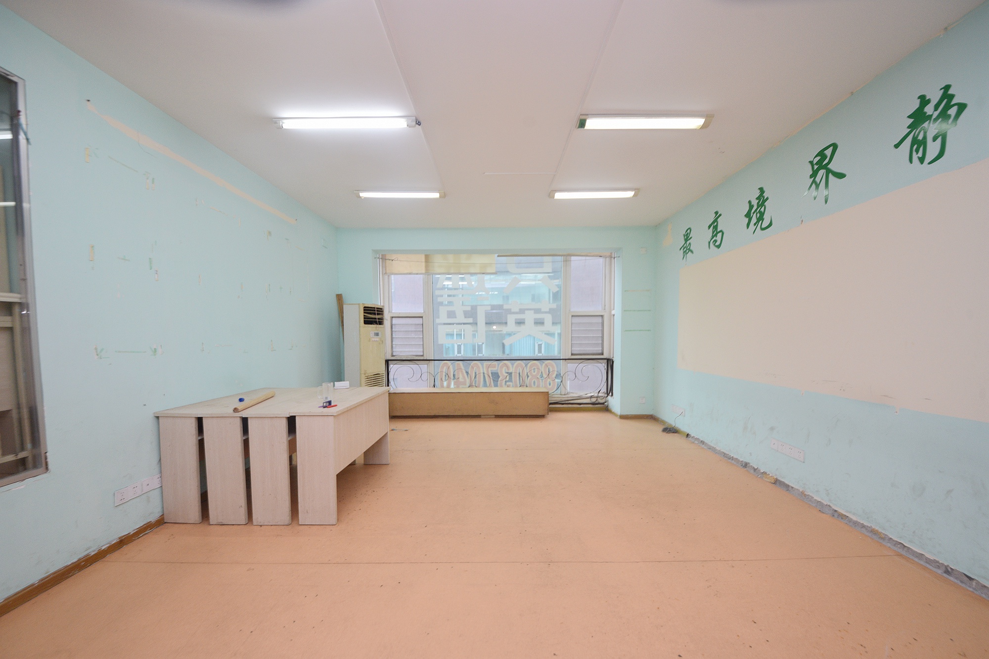 三重大厦（三重才园小区)  4室2厅2卫   188.00万