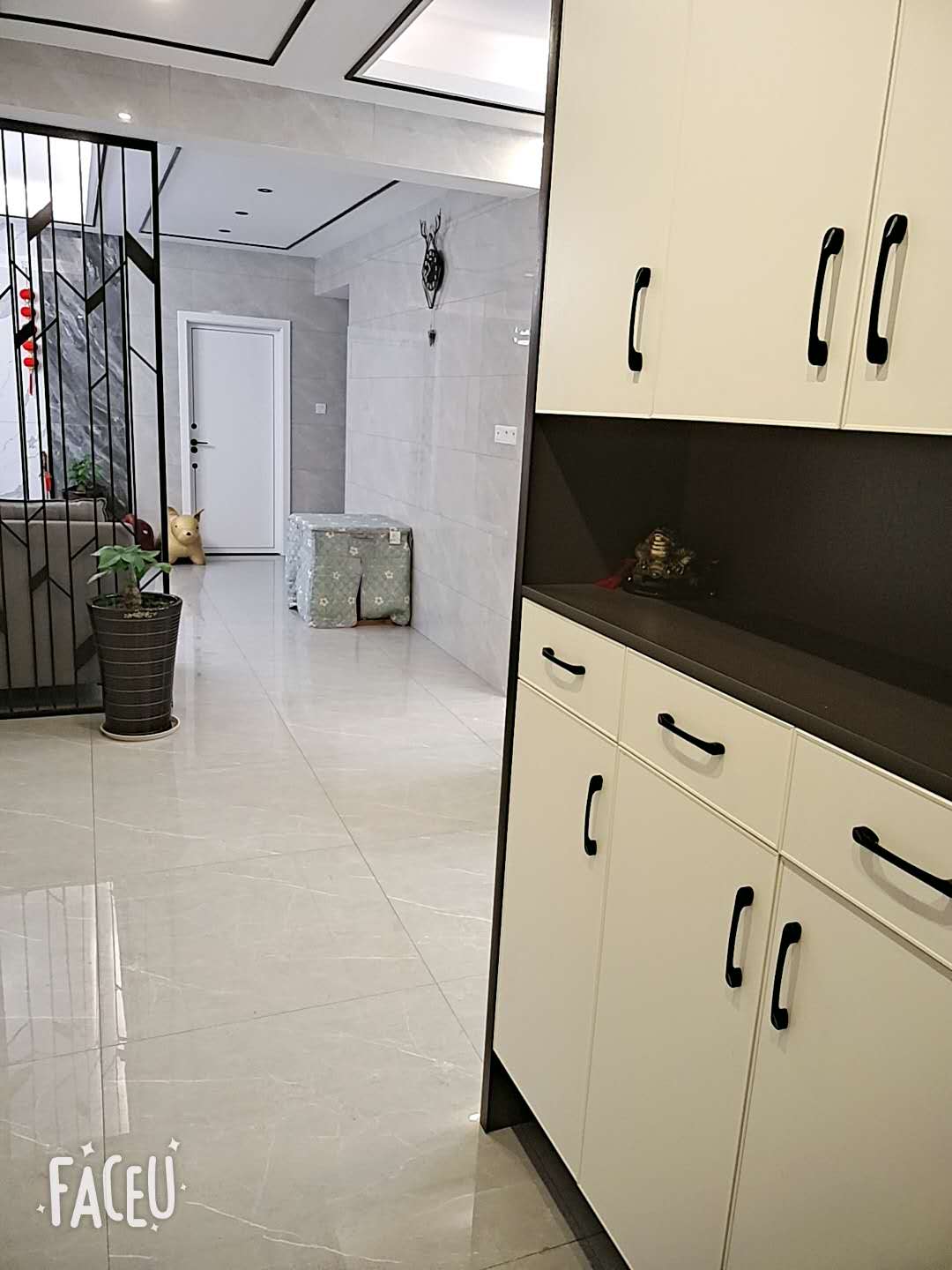 荷塘观邸 3室2厅2卫 85.00万 荷塘观邸 3室2厅2卫 85.00万室内图