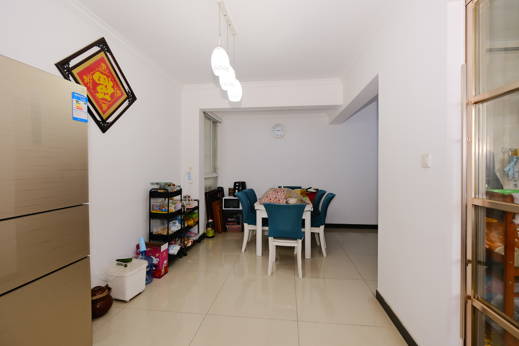 世景华庭  3室2厅2卫   70.00万 世景华庭  3室2厅2卫   70.00万客厅