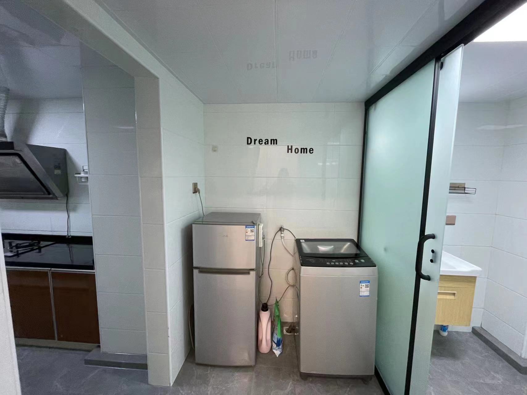 中建御山和苑 1室1厅1卫 30.0万 中建御山和苑 1室1厅1卫 30.0万室内图