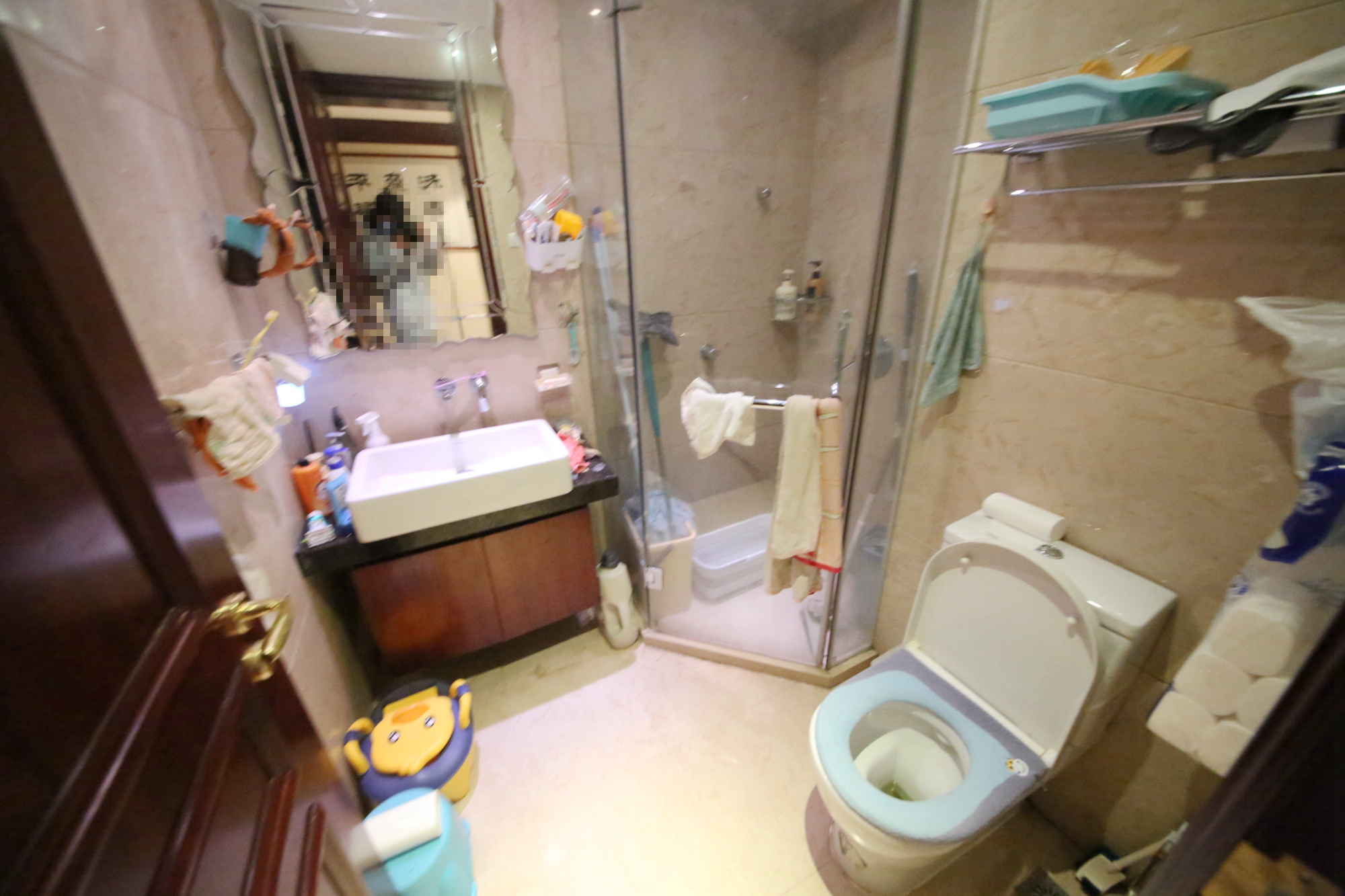 运达中央广场一、二期  4室2厅2卫    579.0万卫生间