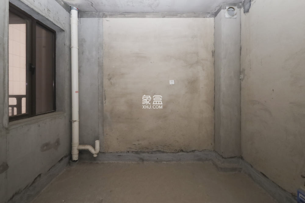 聯(lián)晟大廈  4室2廳2衛(wèi)   171.00萬
