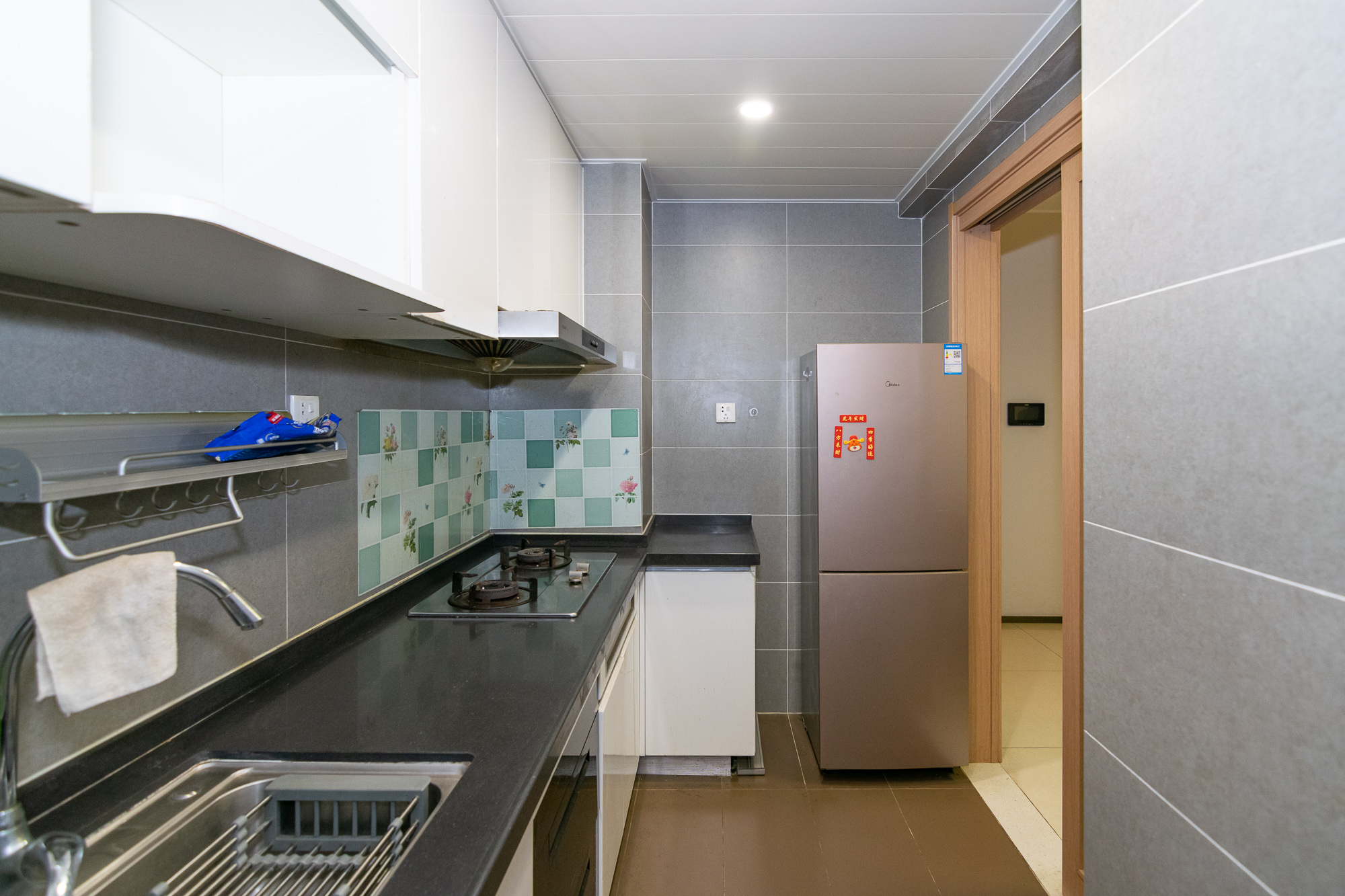 时代倾城二期  2室2厅1卫    92.0万 时代倾城二期  2室2厅1卫    92.0万厨房