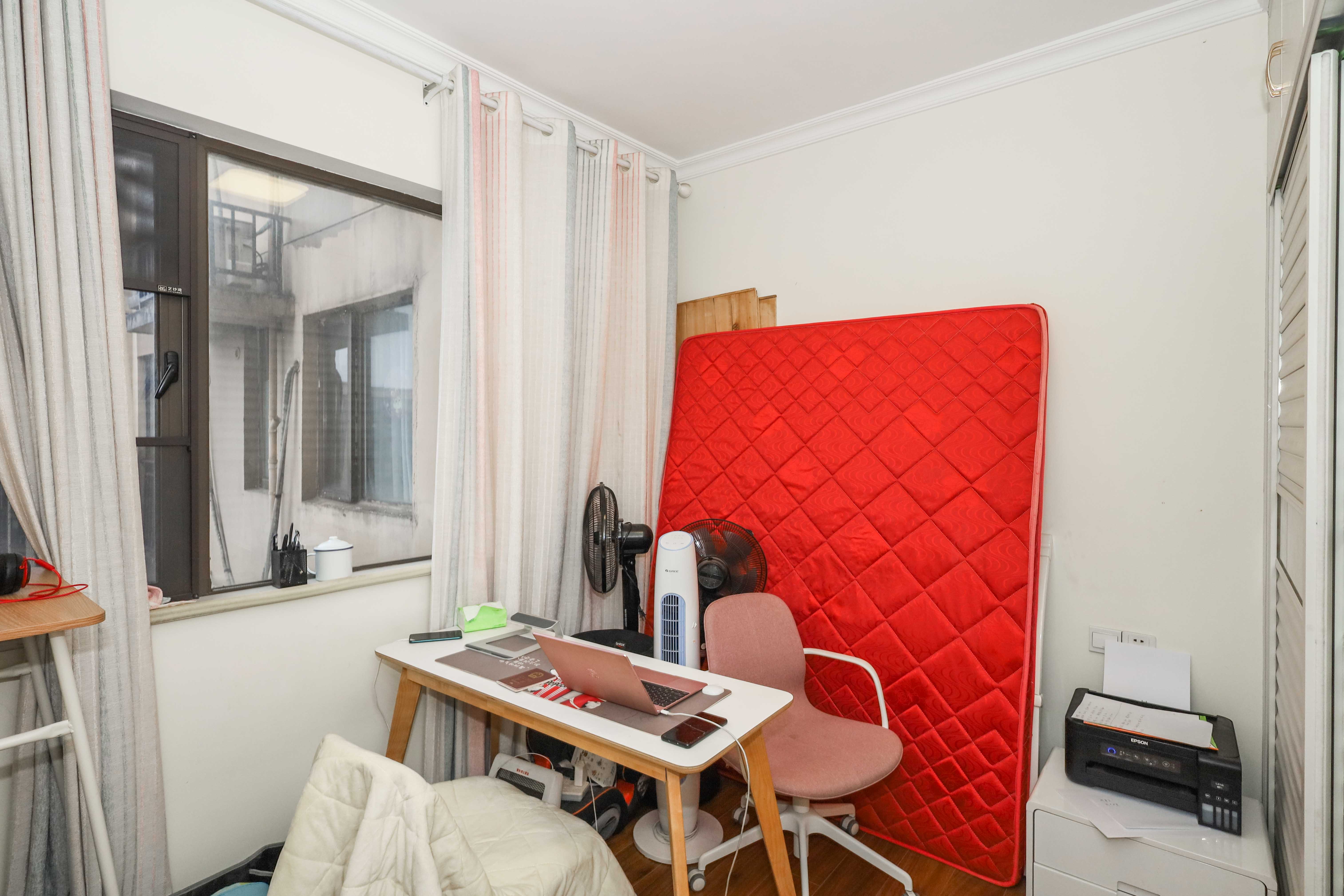 梅溪湖合能璞丽  3室2厅2卫    180.0万卧室