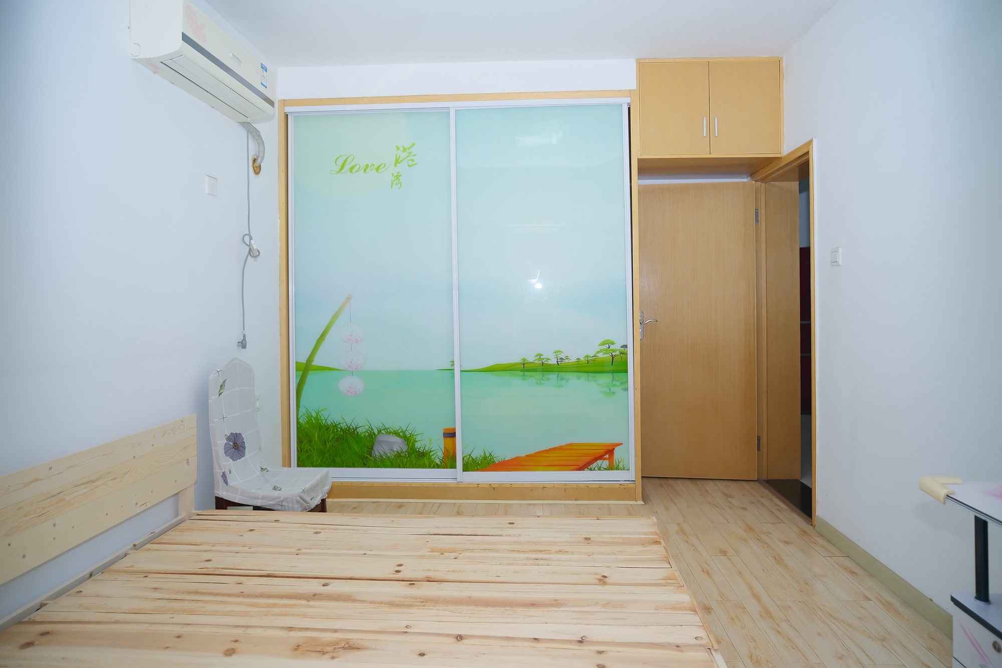 蝴蝶谷 3室2厅1卫 75.00万 蝴蝶谷 3室2厅1卫 75.00万卧室