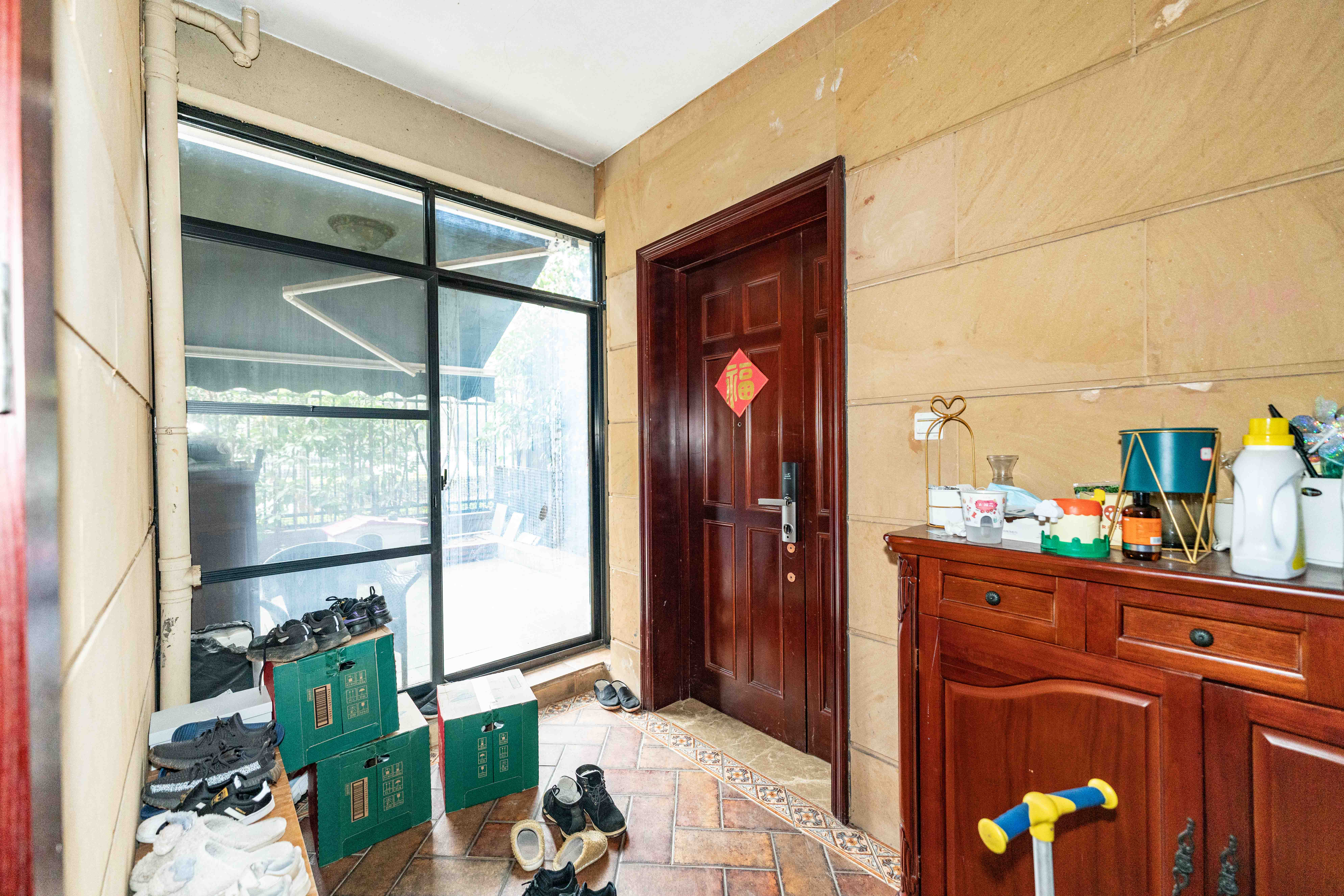 保利城(中航城国际社区、郡原美村) 2室2厅1卫 130.00万 保利城(中航城国际社区、郡原美村) 2室2厅1卫 130.00万其他