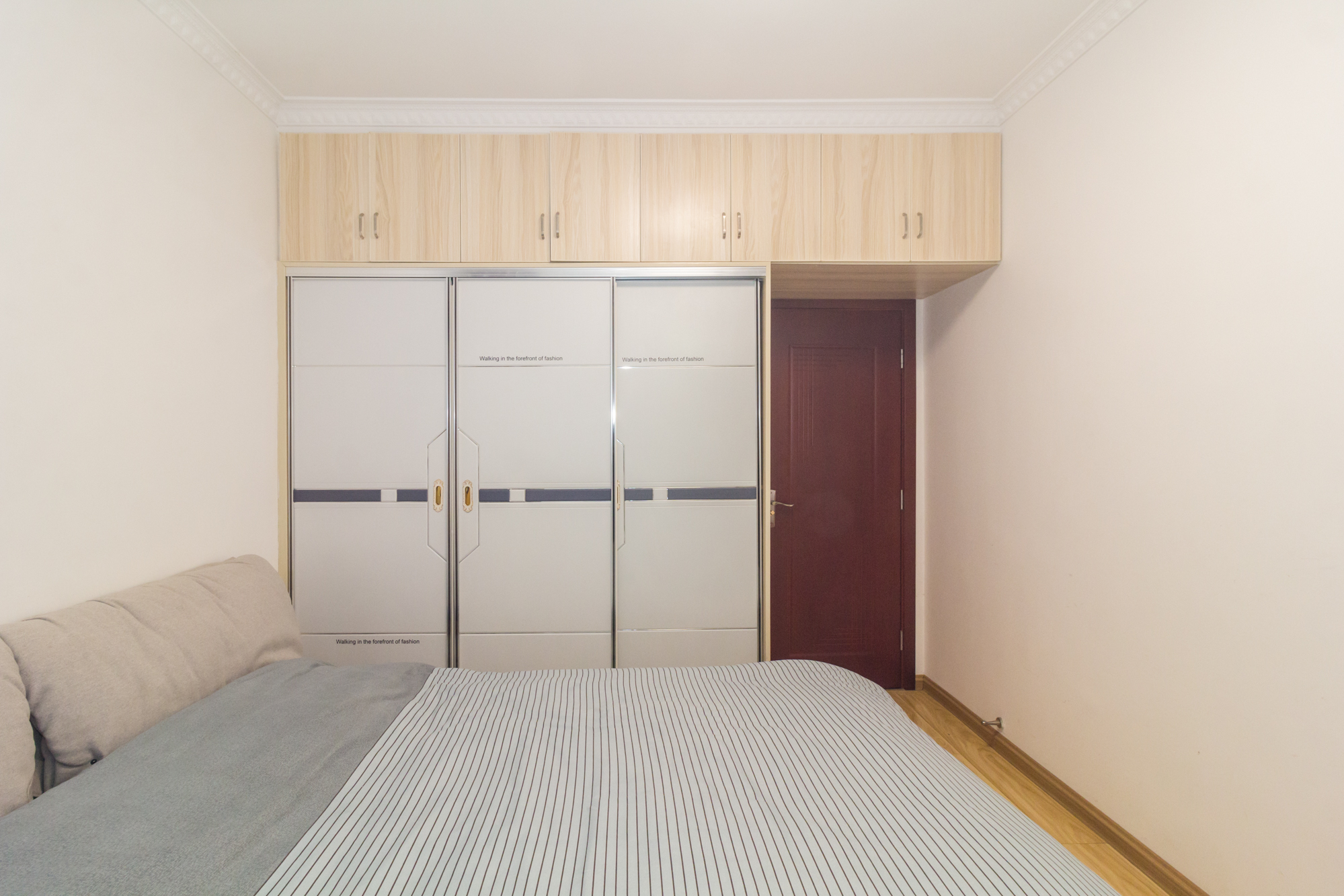 光明城市（星辰青年城）  2室1厅1卫    46.5万卧室