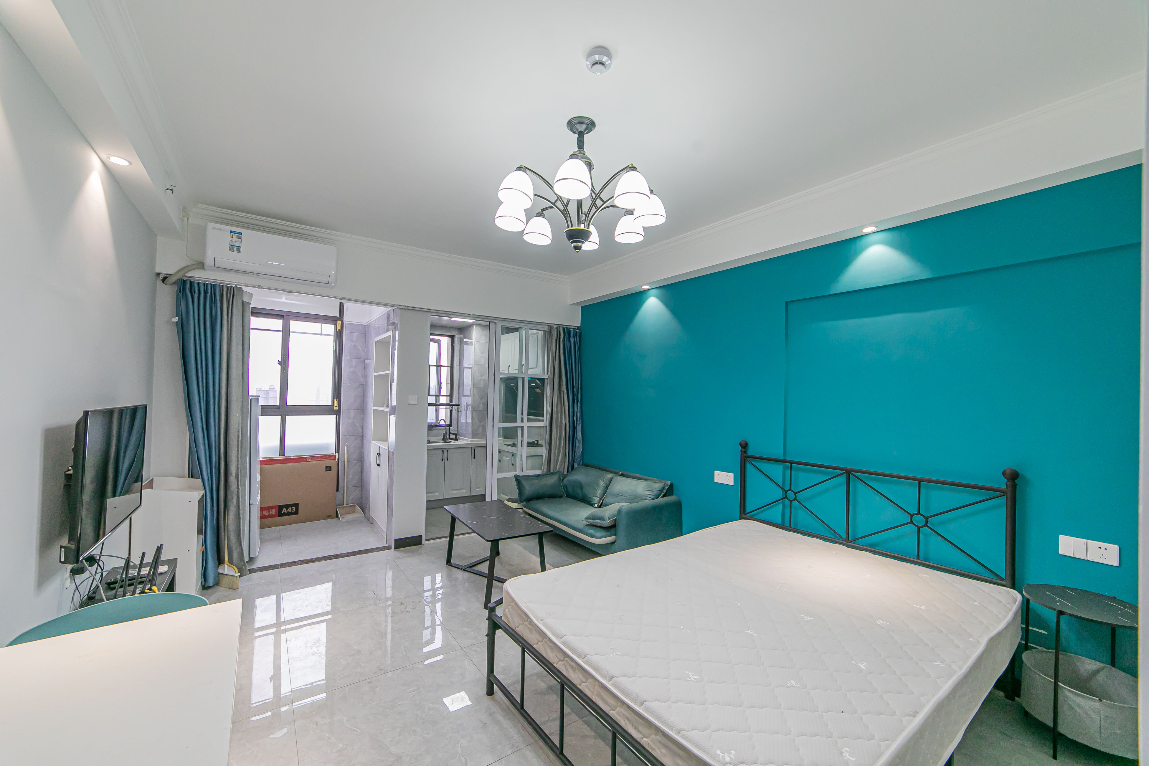 国泰九龙湾 1室1厅1卫 39.8万 国泰九龙湾 1室1厅1卫 39.8万客厅