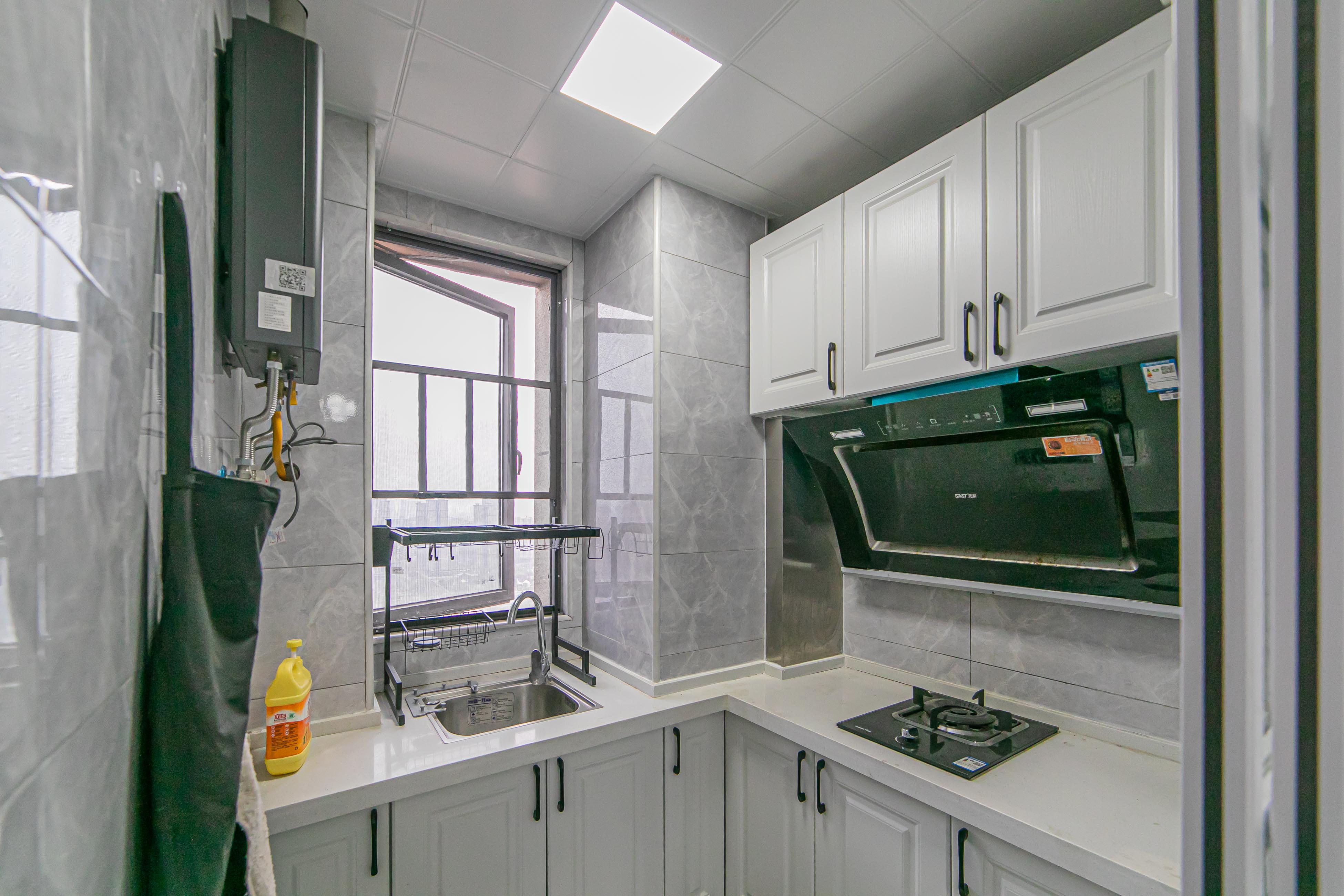 国泰九龙湾 1室1厅1卫 39.8万 国泰九龙湾 1室1厅1卫 39.8万其他