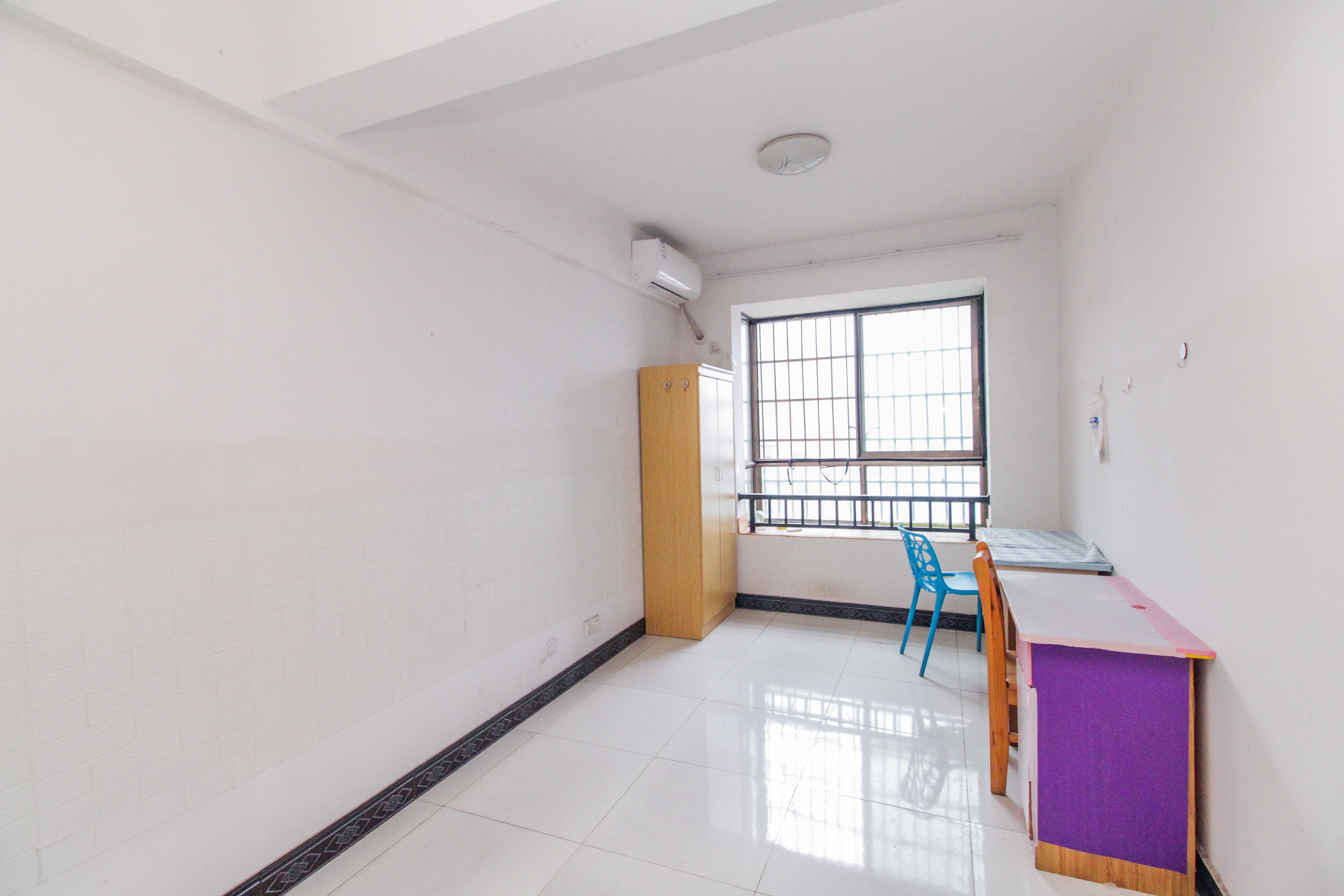 湘翰御舍  3室2厅2卫    108.8万卧室