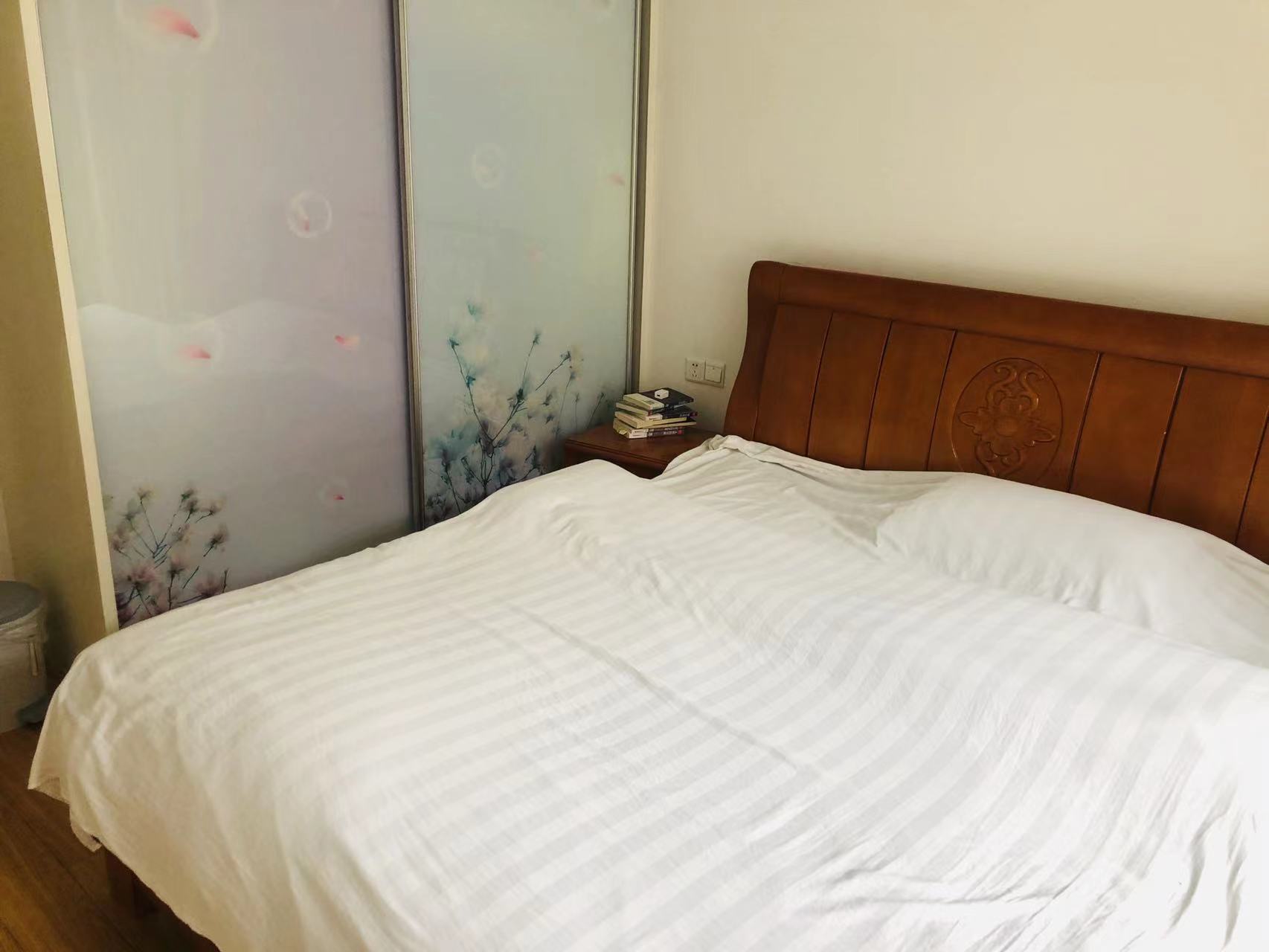 春满江南 2室2厅1卫 29.8万 春满江南 2室2厅1卫 29.8万客厅