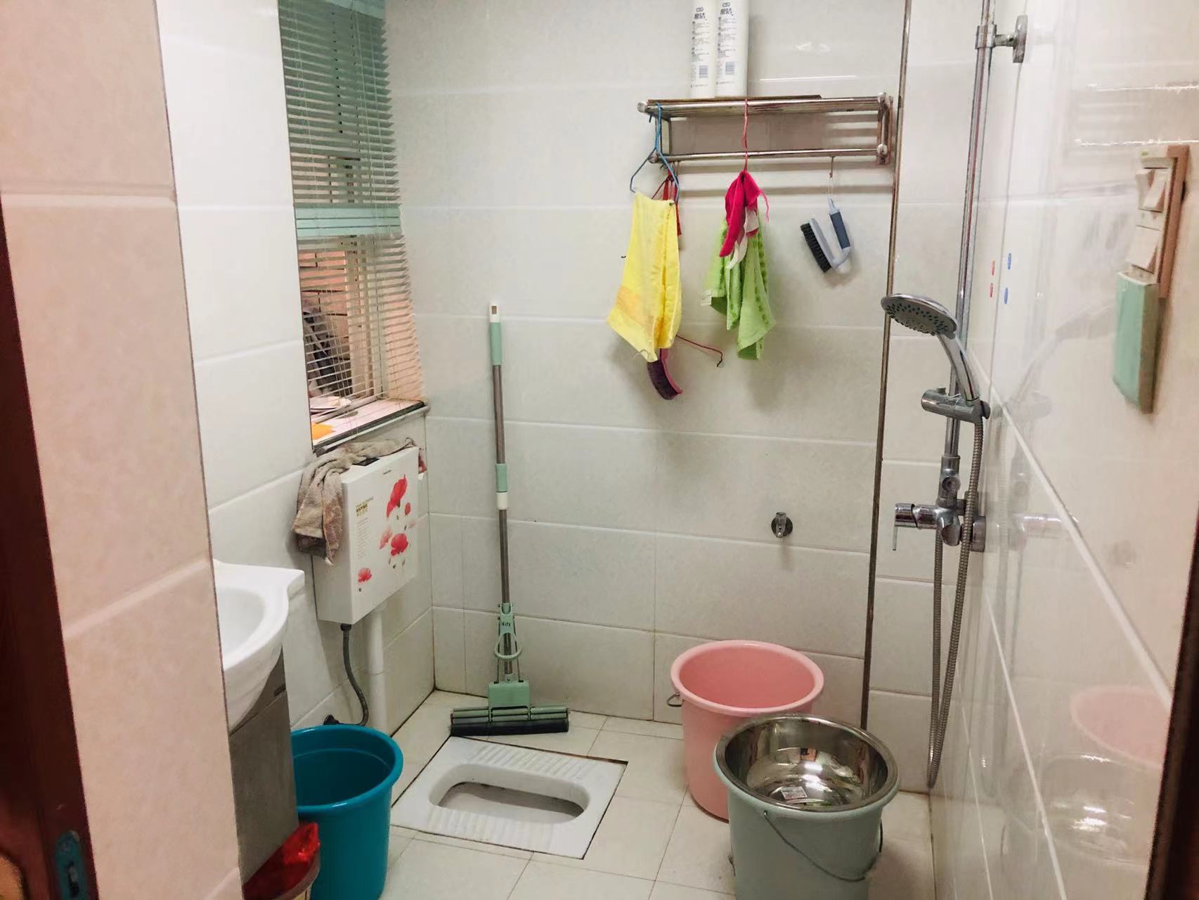 春满江南 2室2厅1卫 29.8万 春满江南 2室2厅1卫 29.8万客厅