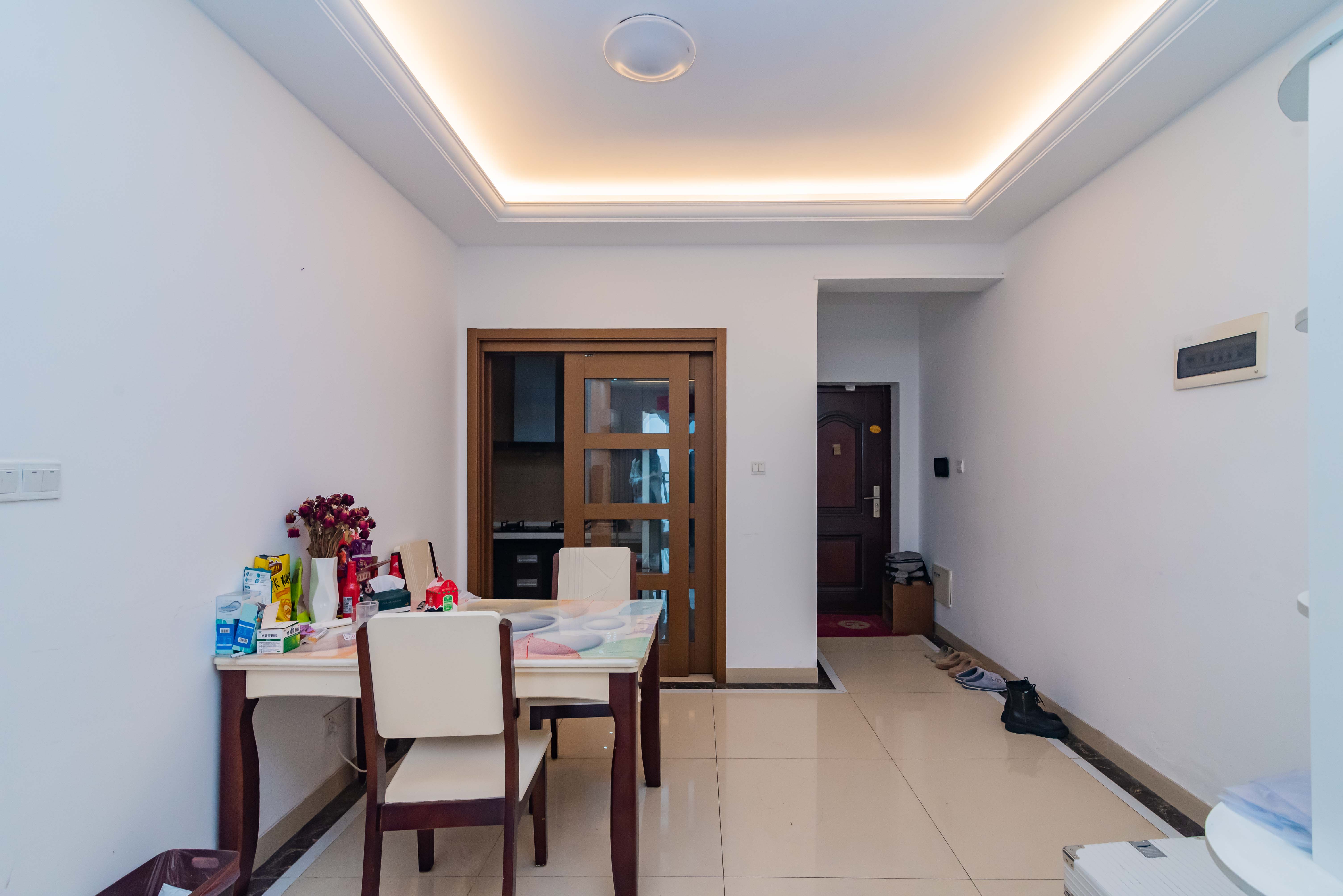 旺德府恺悦国际 2室2厅1卫 65.00万 旺德府恺悦国际 2室2厅1卫 65.00万客厅