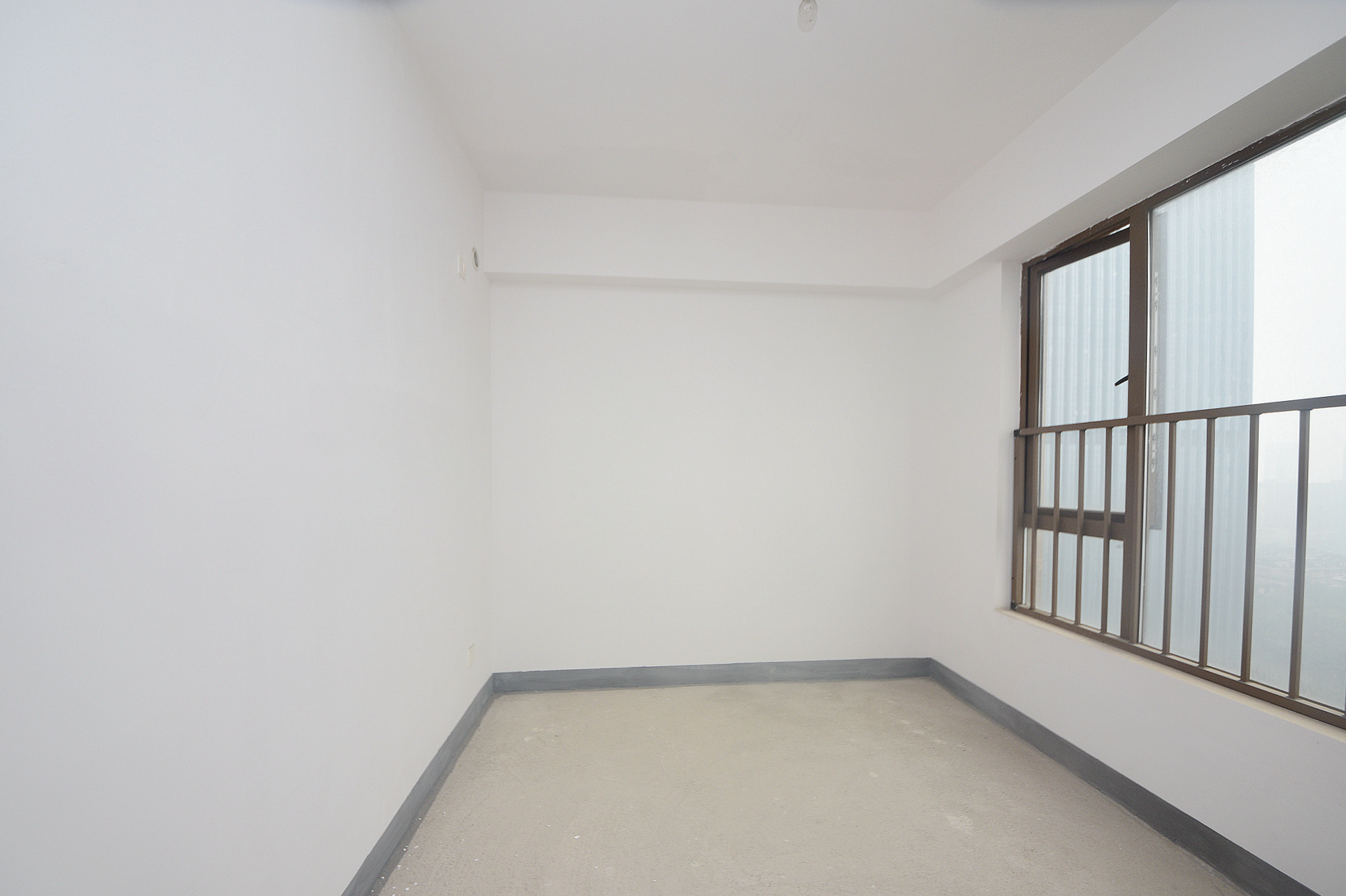 第六都（陆都小区）  3室2厅1卫    105.0万卧室