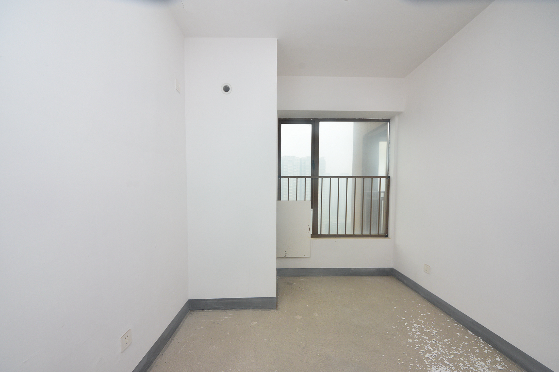 第六都（陆都小区）  3室2厅1卫    105.0万卧室