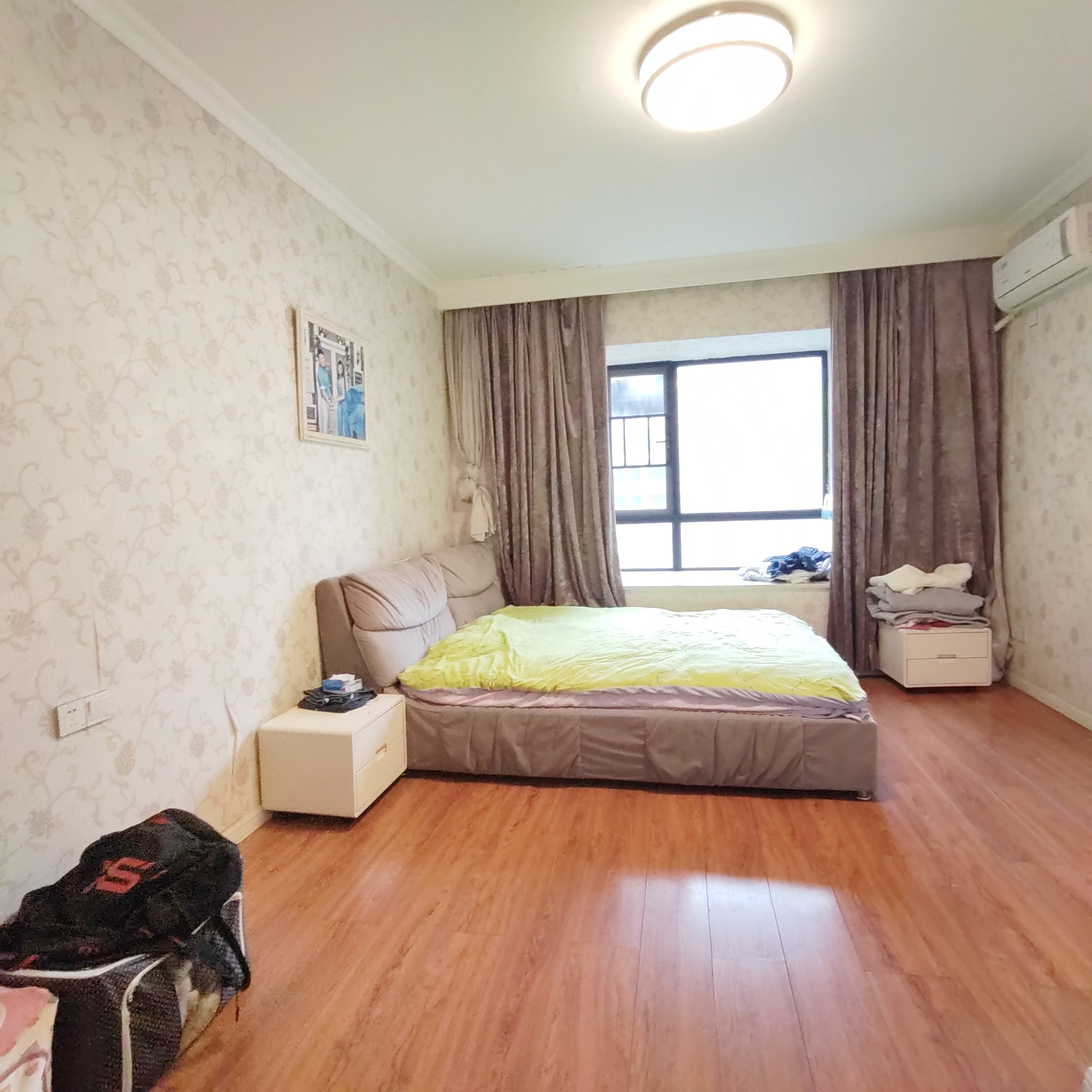 康桥美郡 3室2厅2卫 89.0万 康桥美郡 3室2厅2卫 89.0万室内图