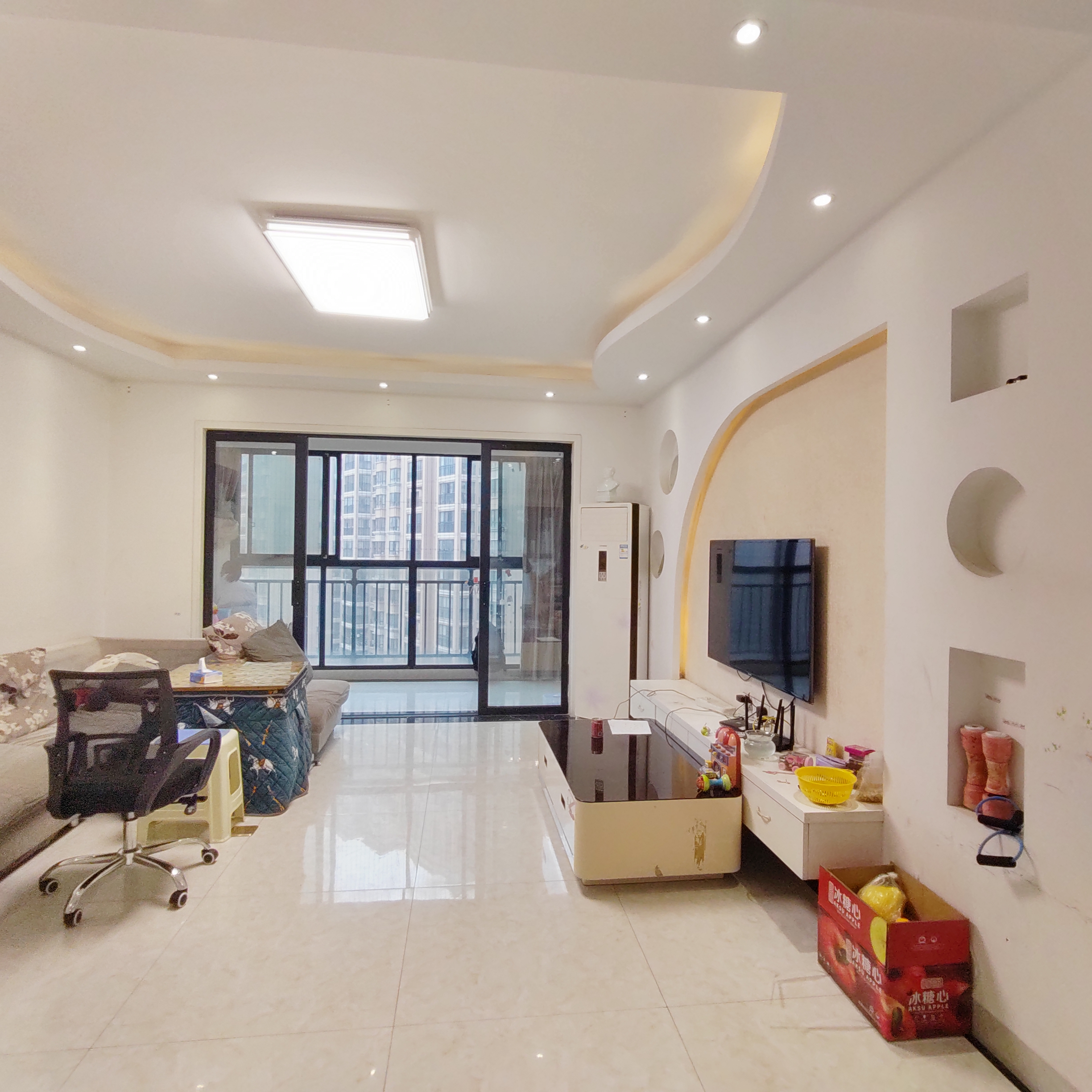 康桥美郡 3室2厅2卫 89.0万 康桥美郡 3室2厅2卫 89.0万室内图