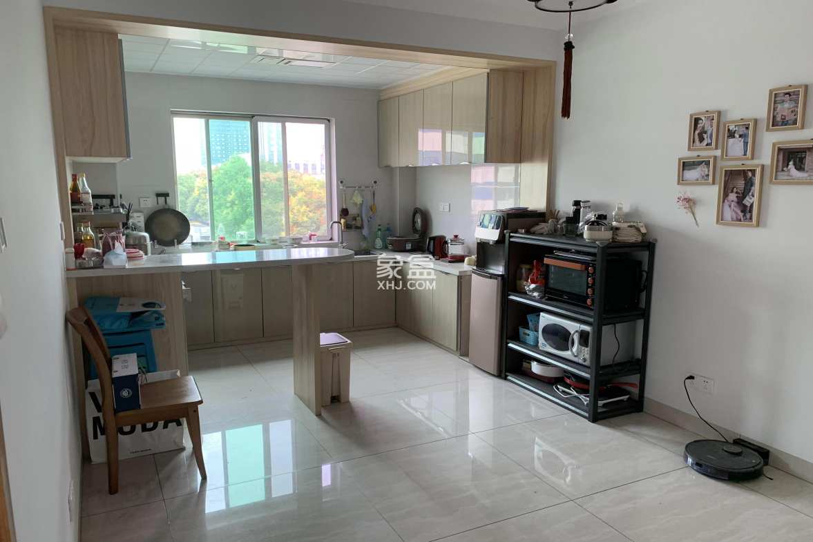 云里小区 4室2厅2卫 62.8万 云里小区 4室2厅2卫 62.8万室内图