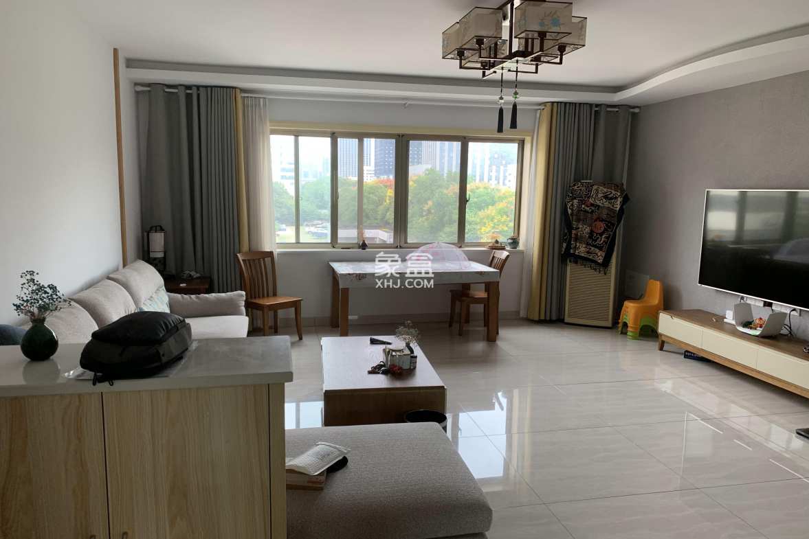 云里小区 4室2厅2卫 62.8万 云里小区 4室2厅2卫 62.8万室内图