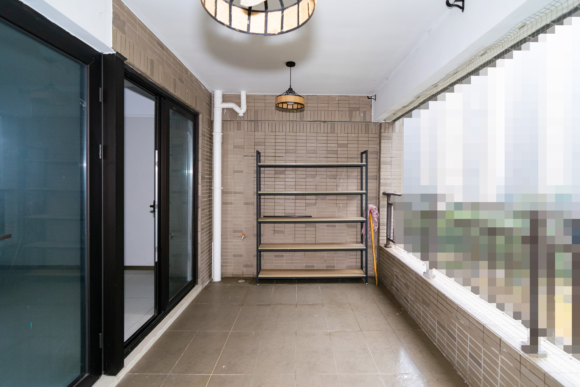 时代倾城三期 2室2厅1卫 81.0万 时代倾城三期 2室2厅1卫 81.0万阳台