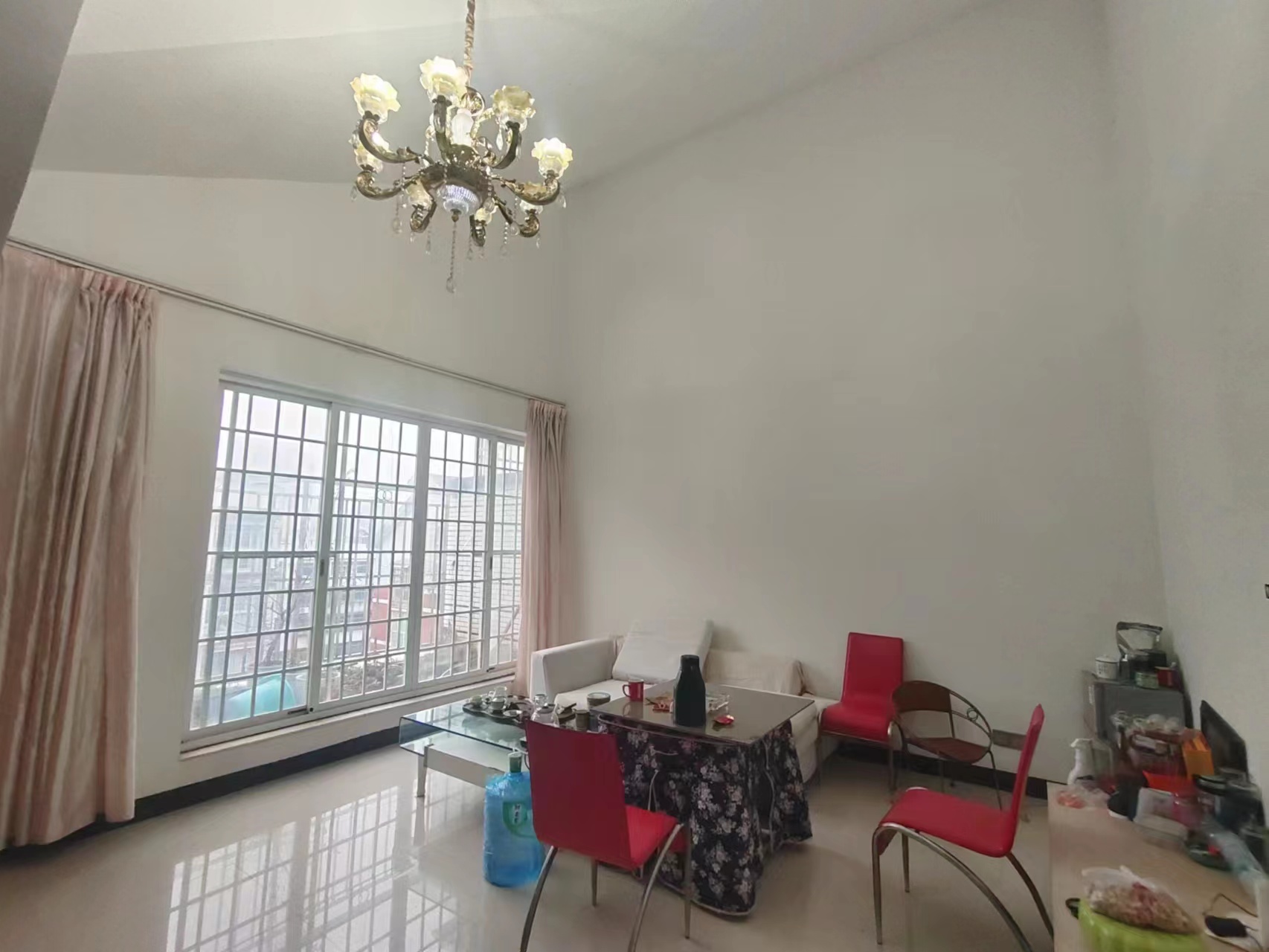 水陌华庭 5室3厅3卫 80.0万 水陌华庭 5室3厅3卫 80.0万室内图