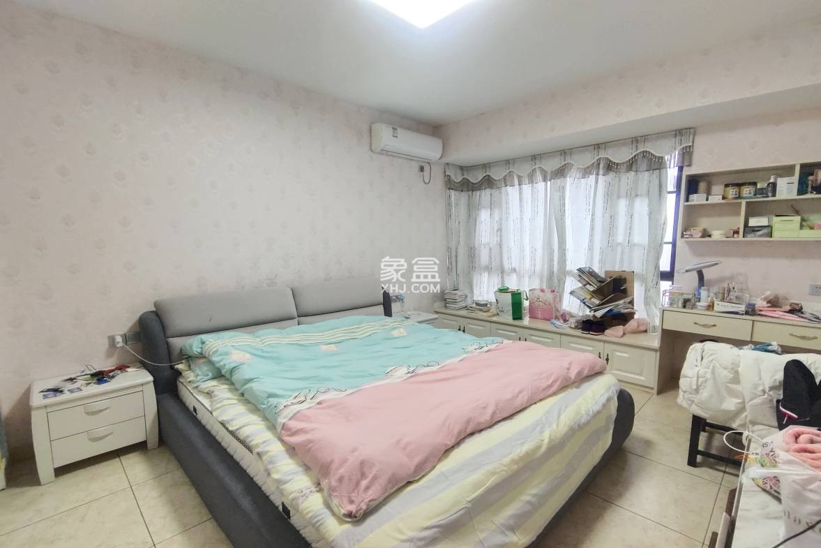 湘银星城  3室2厅1卫    60.0万 湘银星城  3室2厅1卫    60.0万室内图