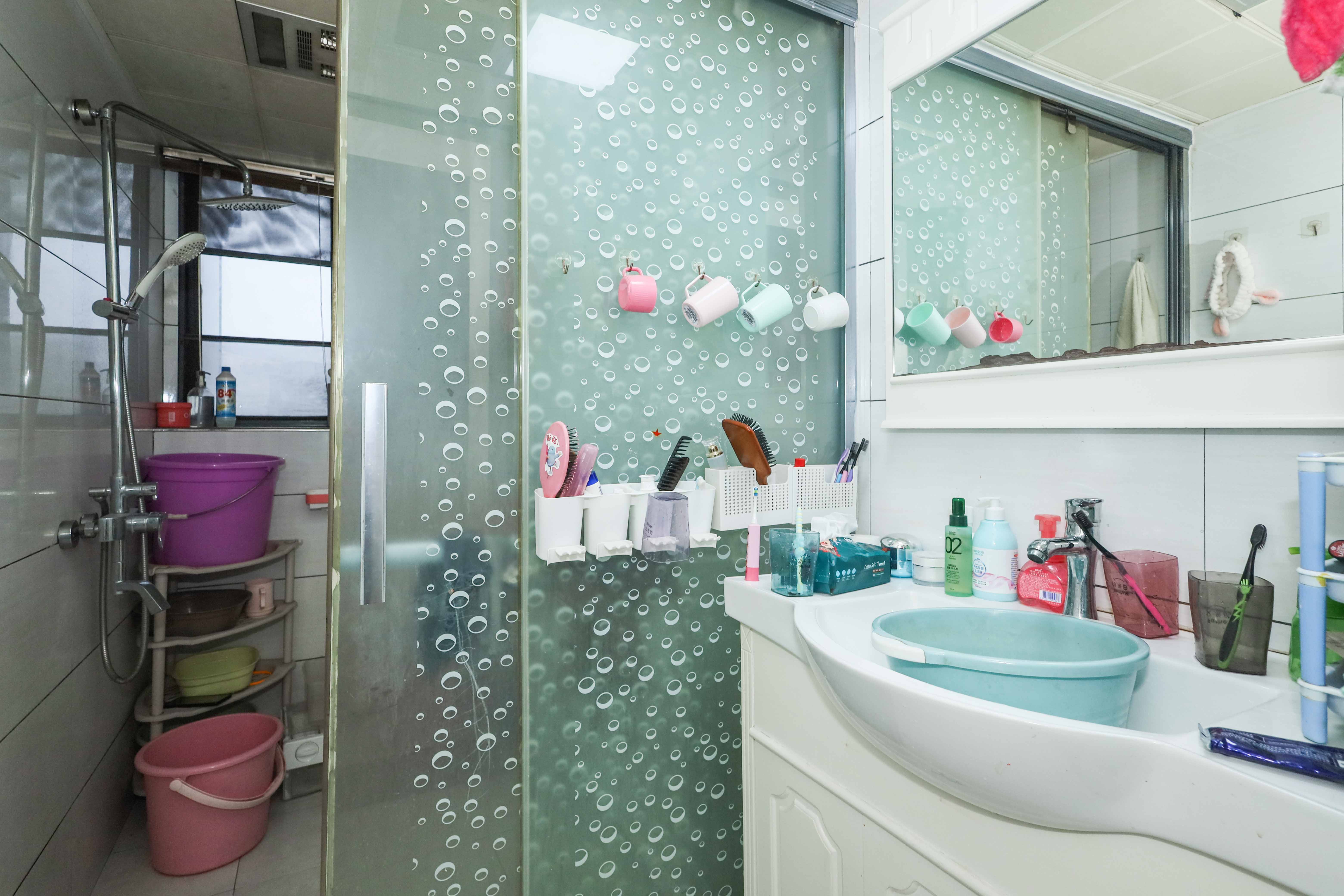 保利麓谷林语B区  3室2厅2卫    108.0万卫生间