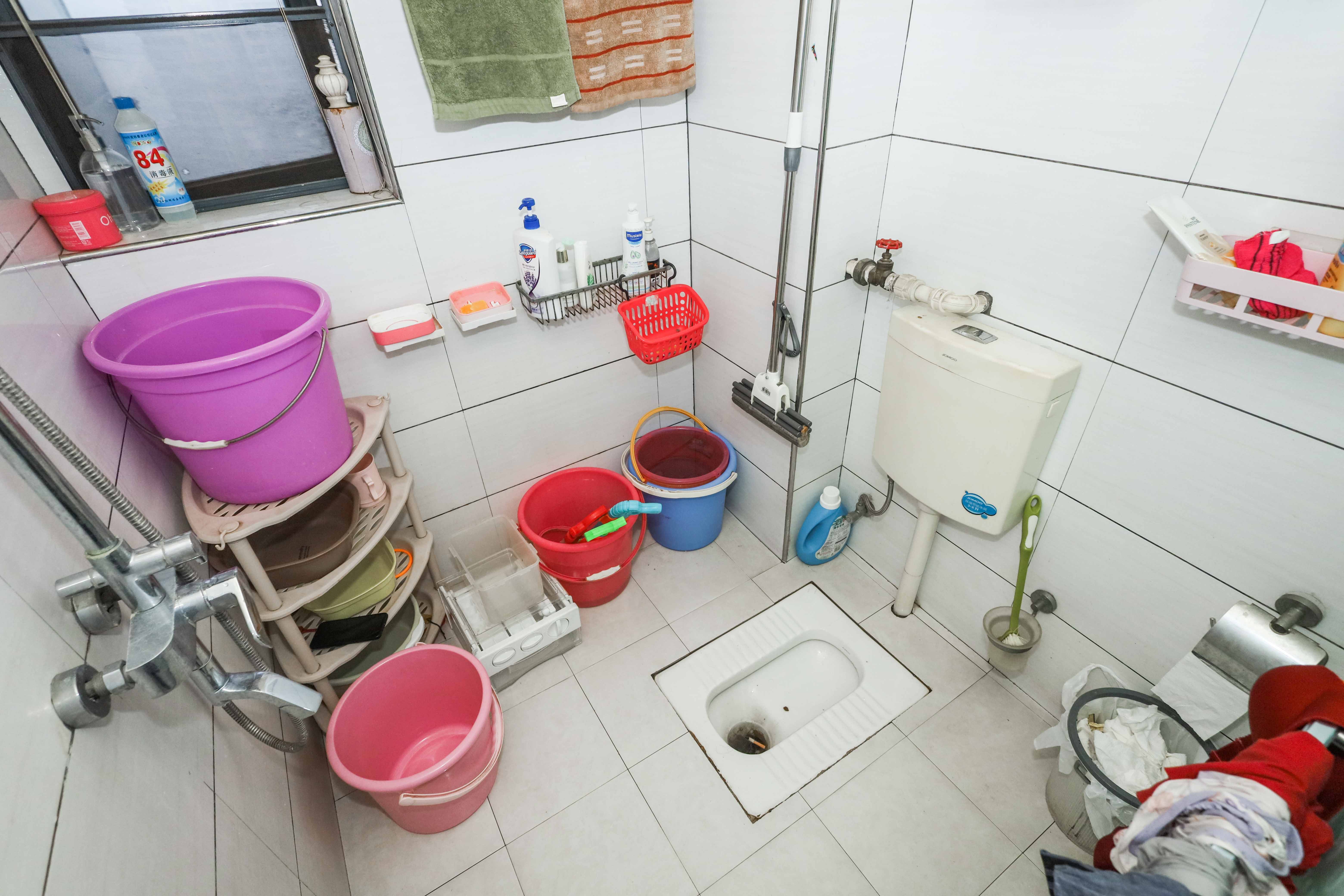 保利麓谷林语B区  3室2厅2卫    108.0万卫生间