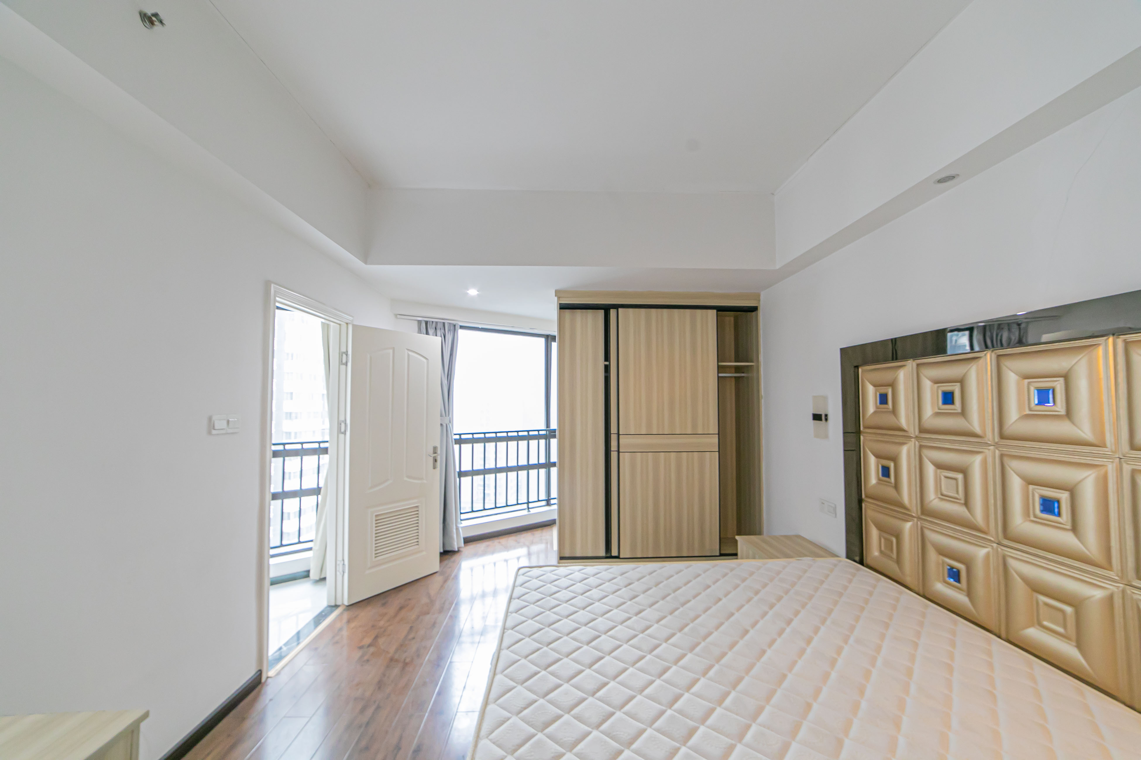 博雅例外 1室1厅1卫 45.0万 博雅例外 1室1厅1卫 45.0万卧室