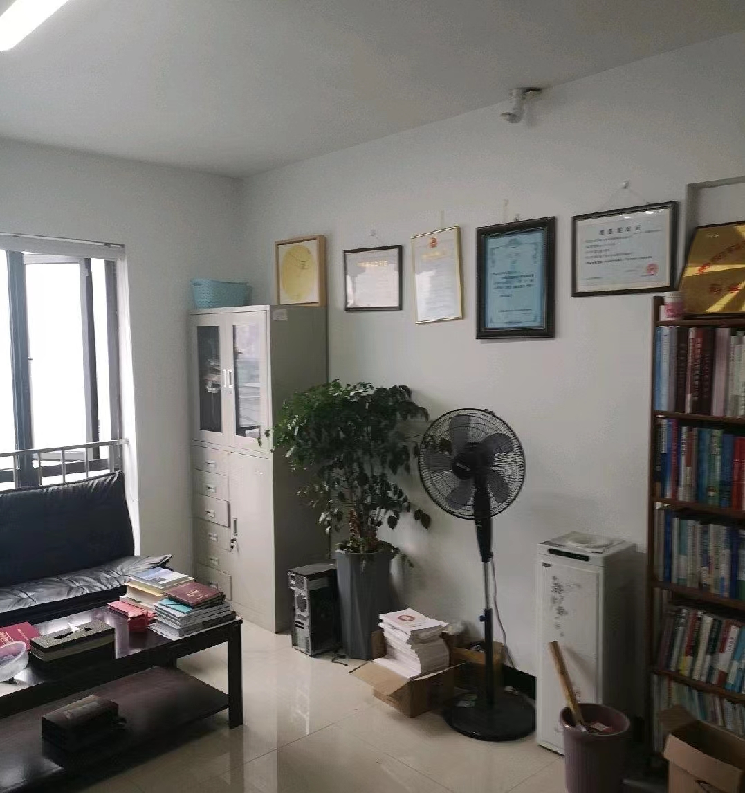 中天会展城SOHO公寓  1室1厅1卫   2500.00元/月室内图