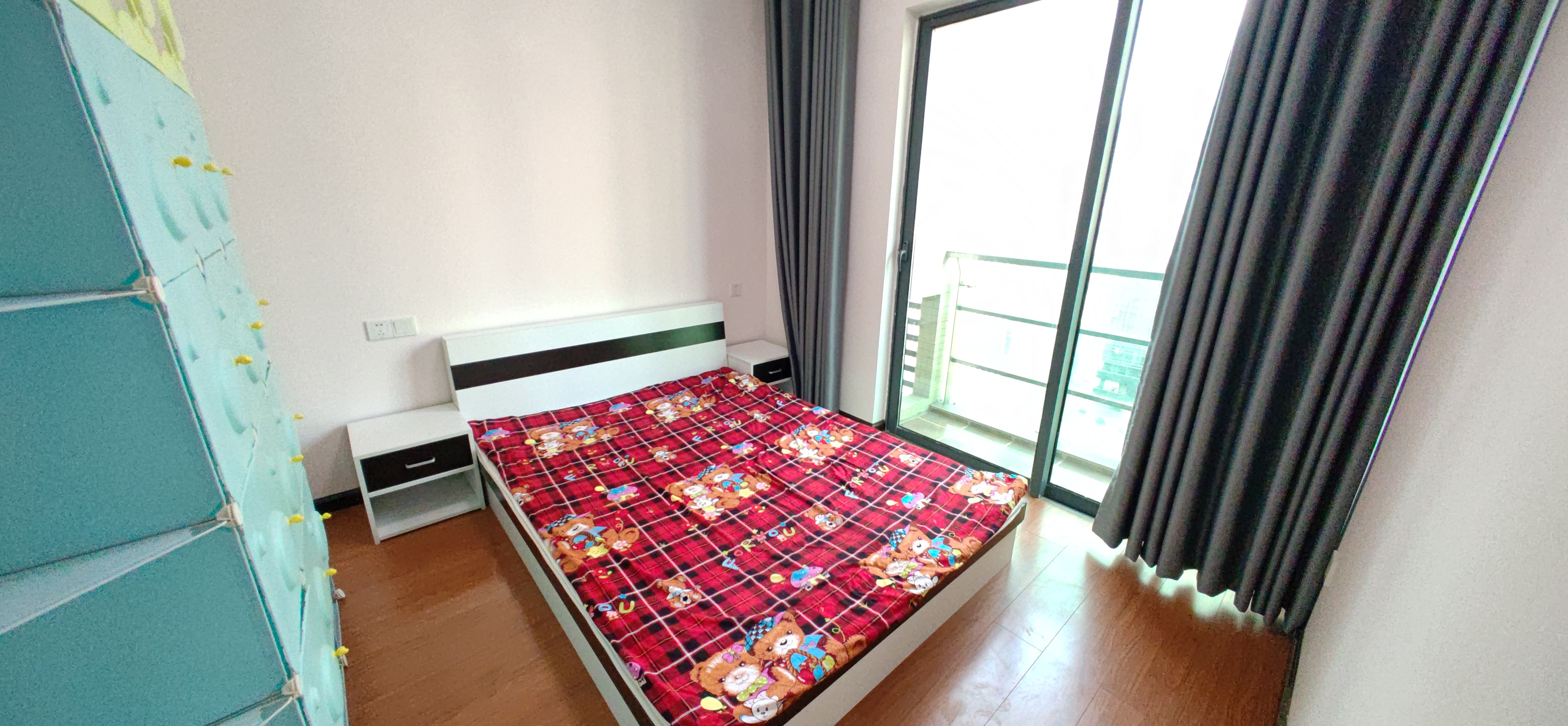 中天会展城B区  4室2厅2卫   3800.00元/月室内图