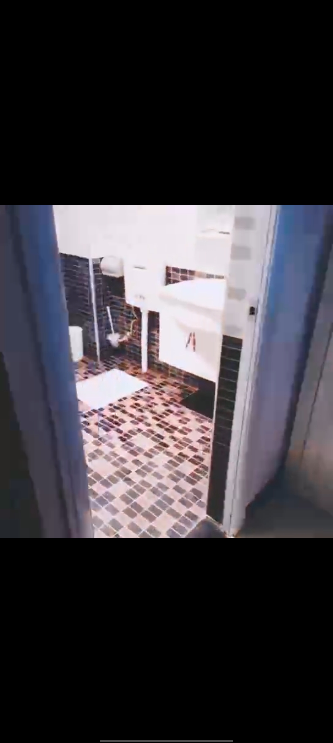 东方豪苑 1室1厅1卫 1000.00元/月 东方豪苑 1室1厅1卫 1000.00元/月室内图