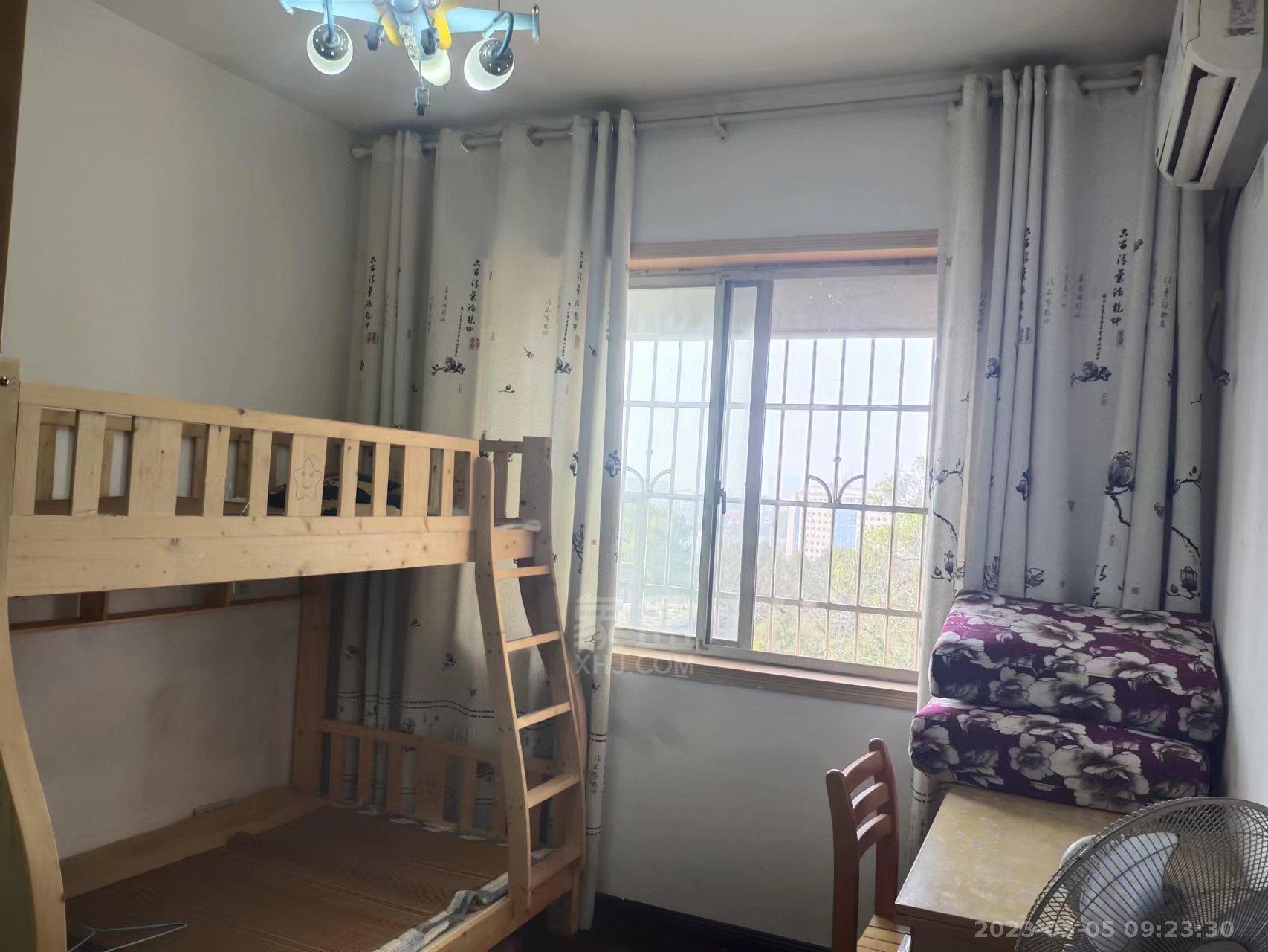 金源小区二期  3室2厅1卫   1300.00元/月室内图
